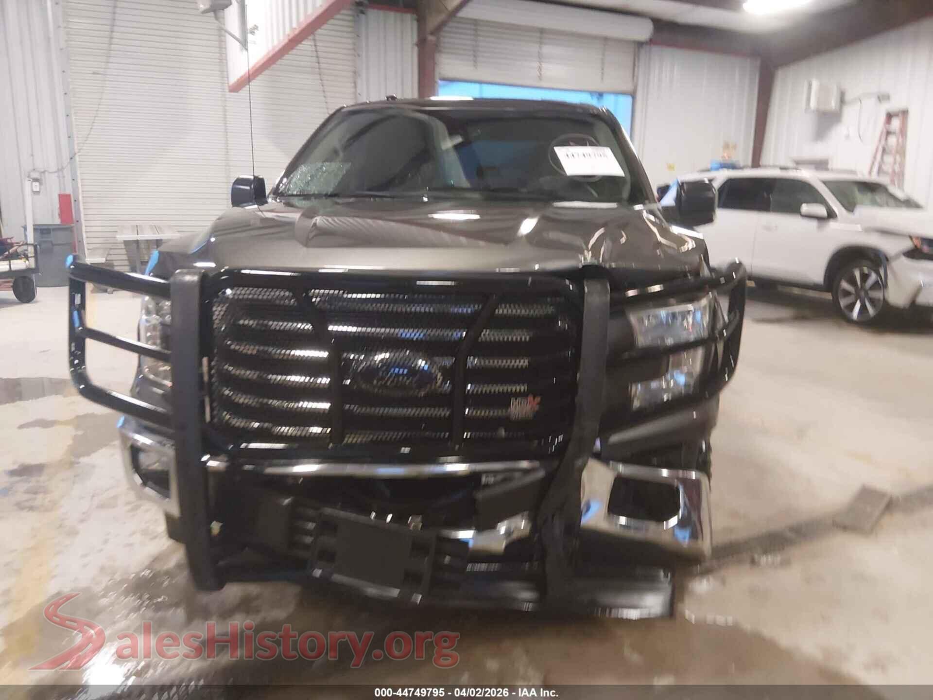 2017 FORD F-150 VIN 1FTEW1EF6HKC53847, damage close-up