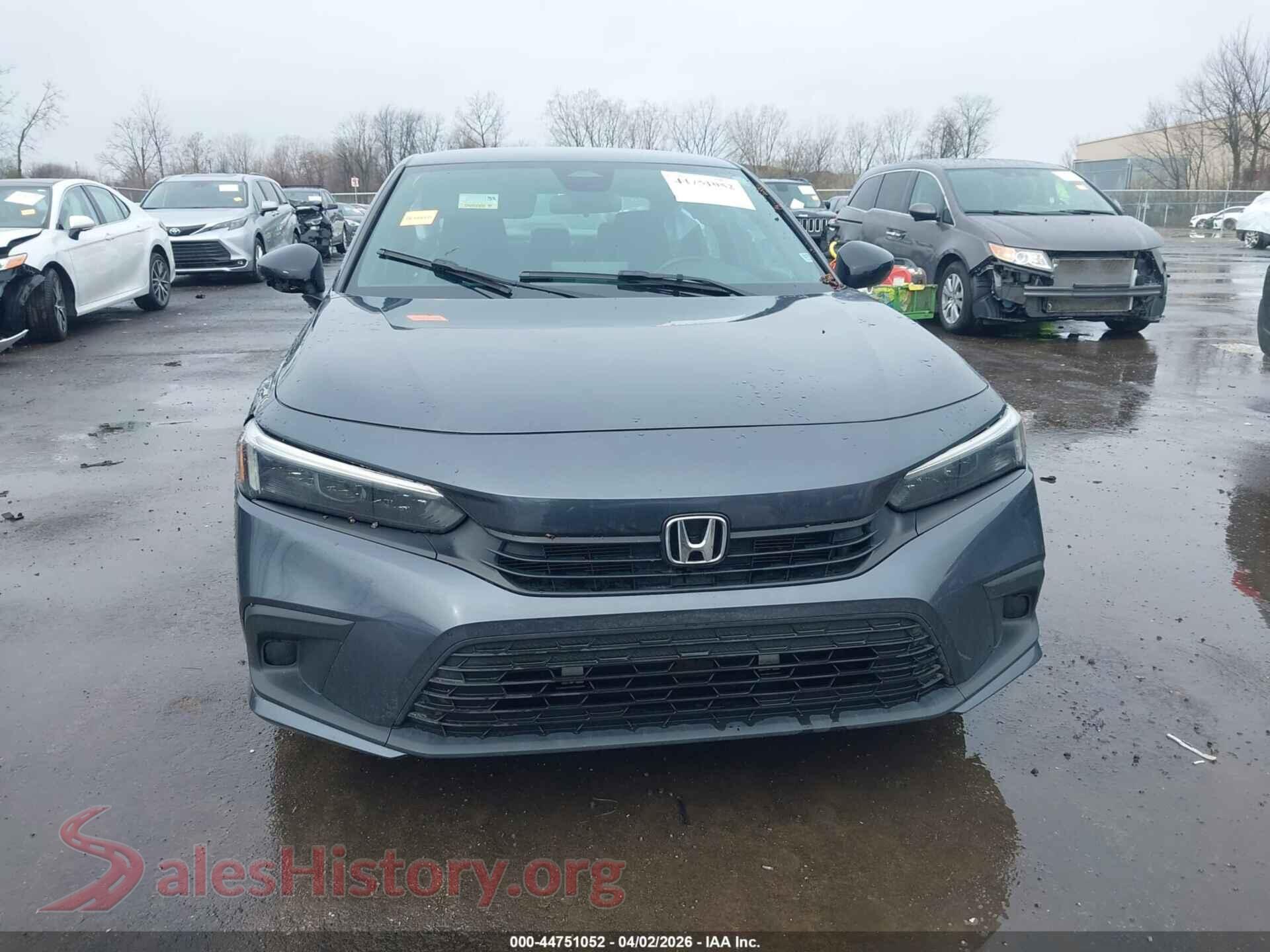 2023 HONDA CIVIC VIN 2HGFE2F50PH525660, damage close-up