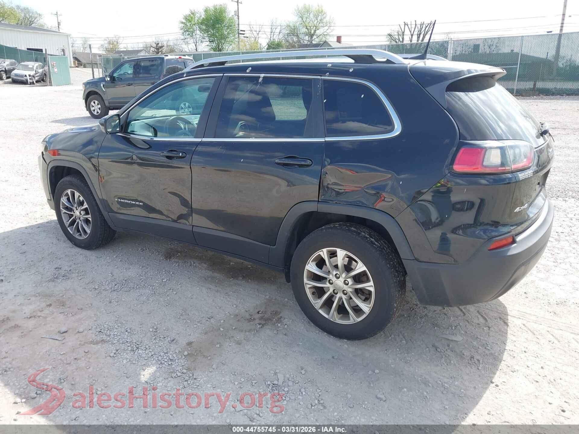 2019 JEEP CHEROKEE VIN 1C4PJMCB1KD459341, driver side view