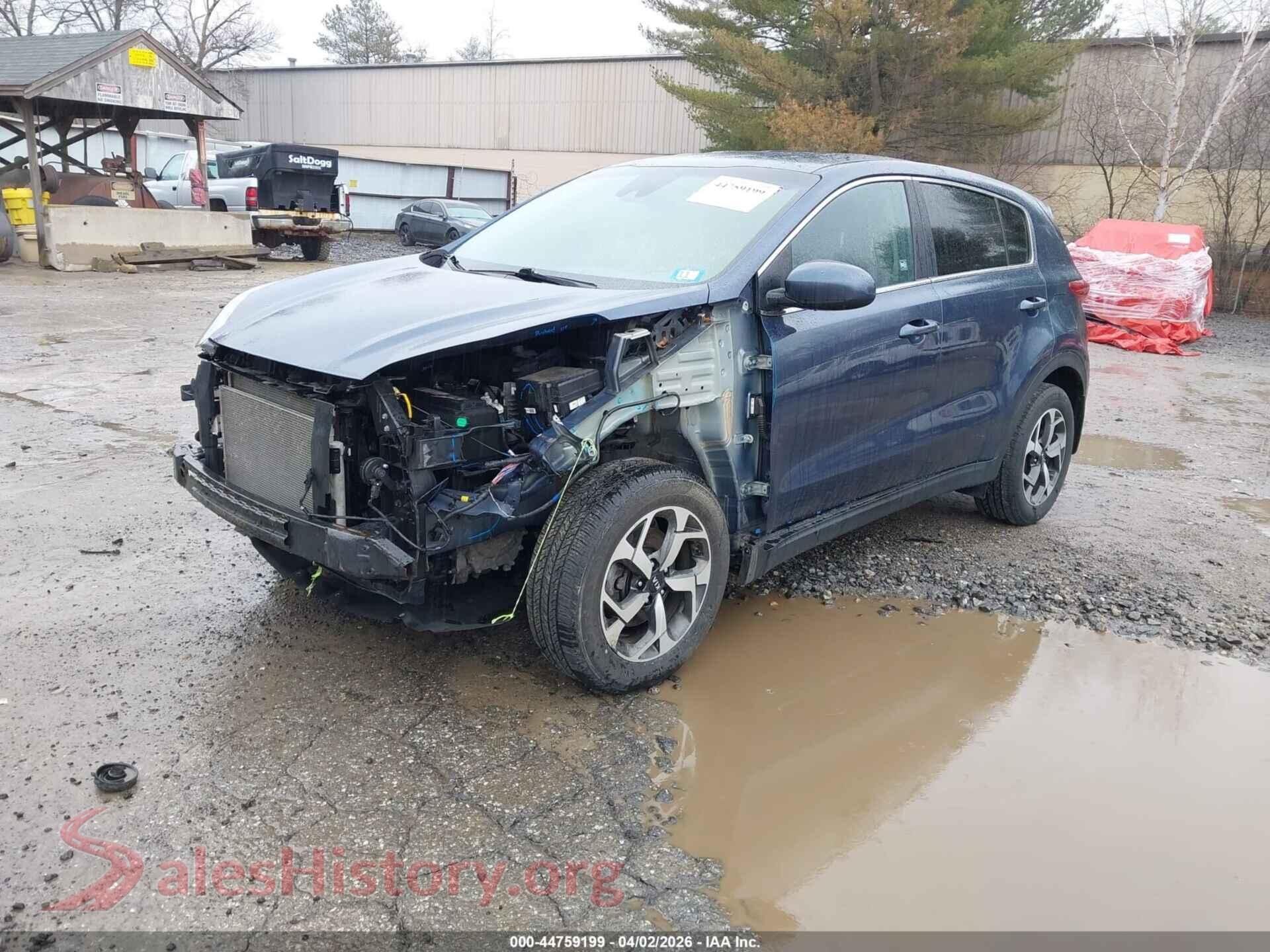 2020 KIA SPORTAGE VIN KNDPMCAC8L7834574, front view