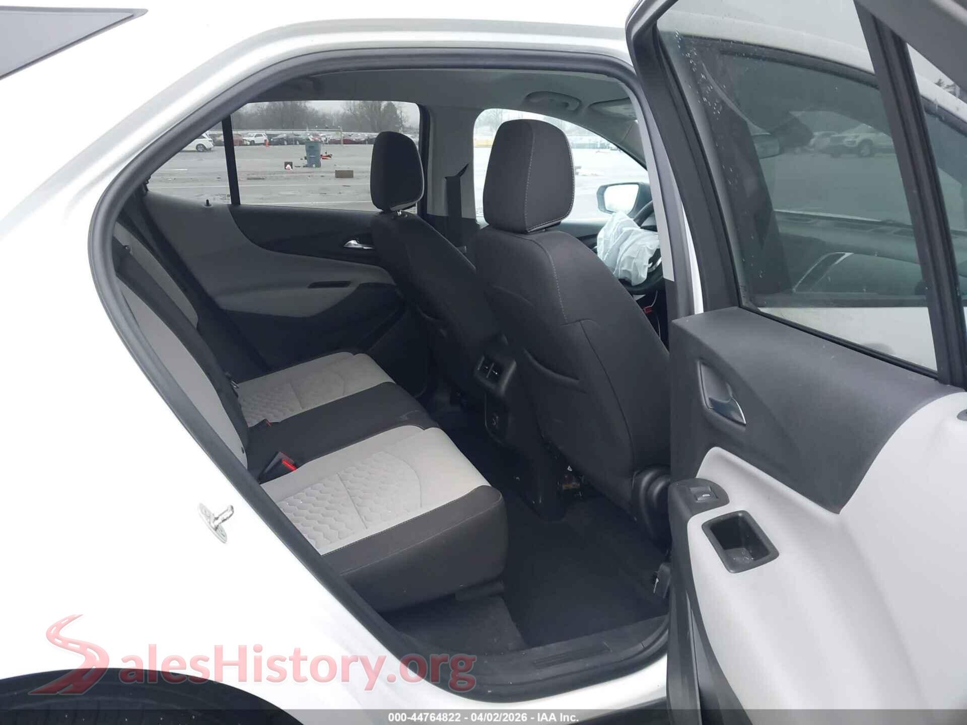 2020 CHEVROLET EQUINOX VIN 3GNAXHEVXLS721787, passenger side view