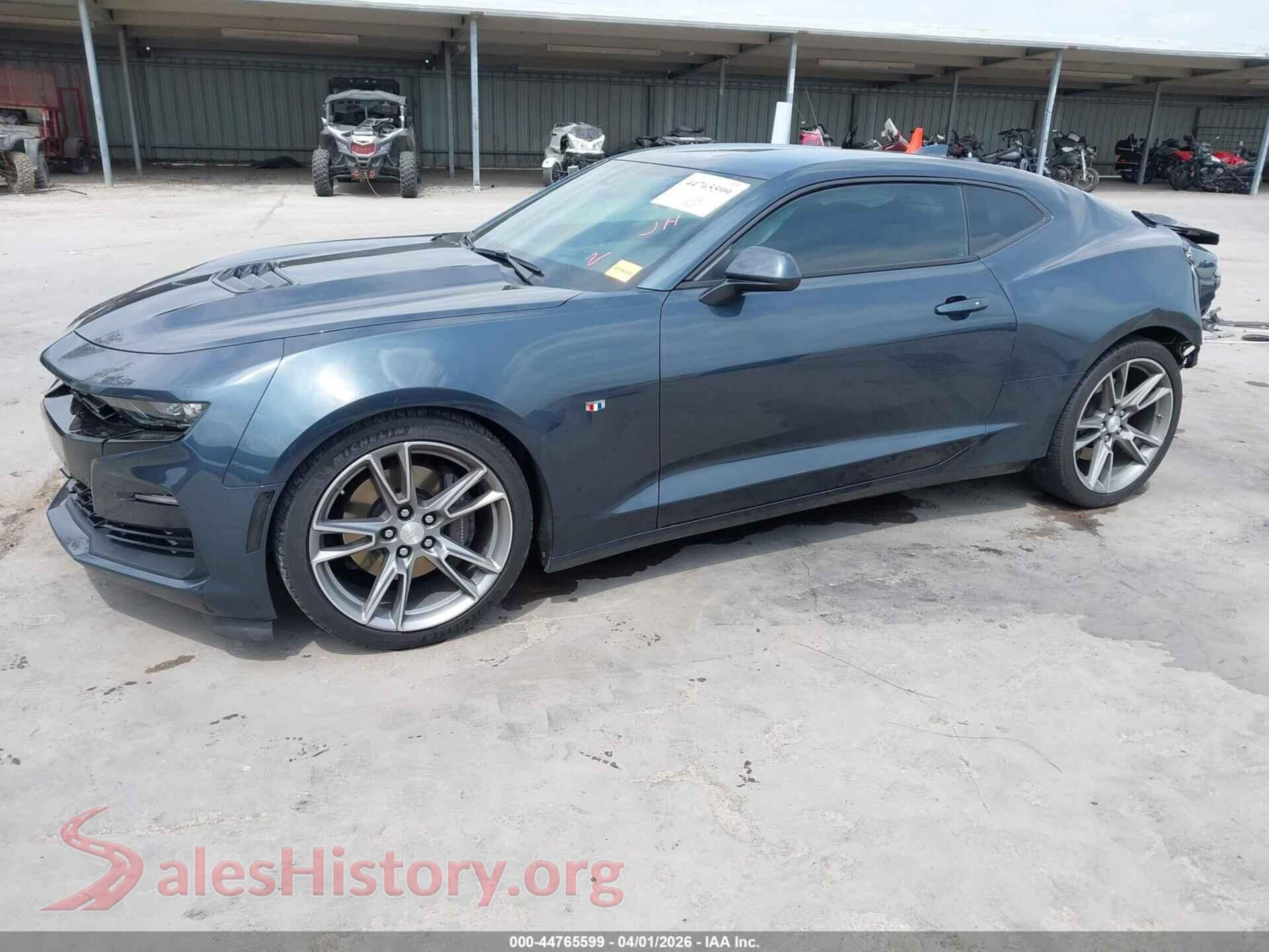 2019 CHEVROLET CAMARO VIN 1G1FH1R7XK0159368, front view