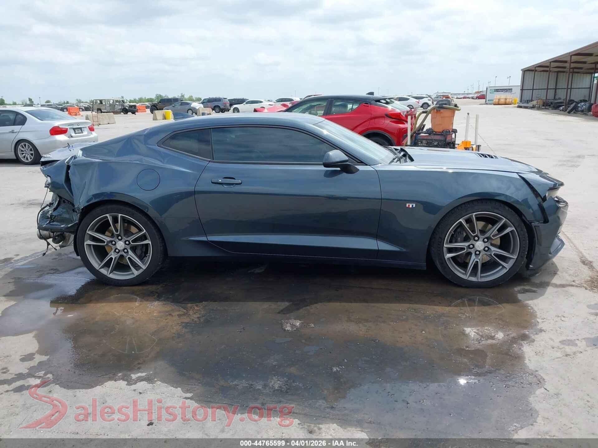2019 CHEVROLET CAMARO VIN 1G1FH1R7XK0159368, auction photo 13