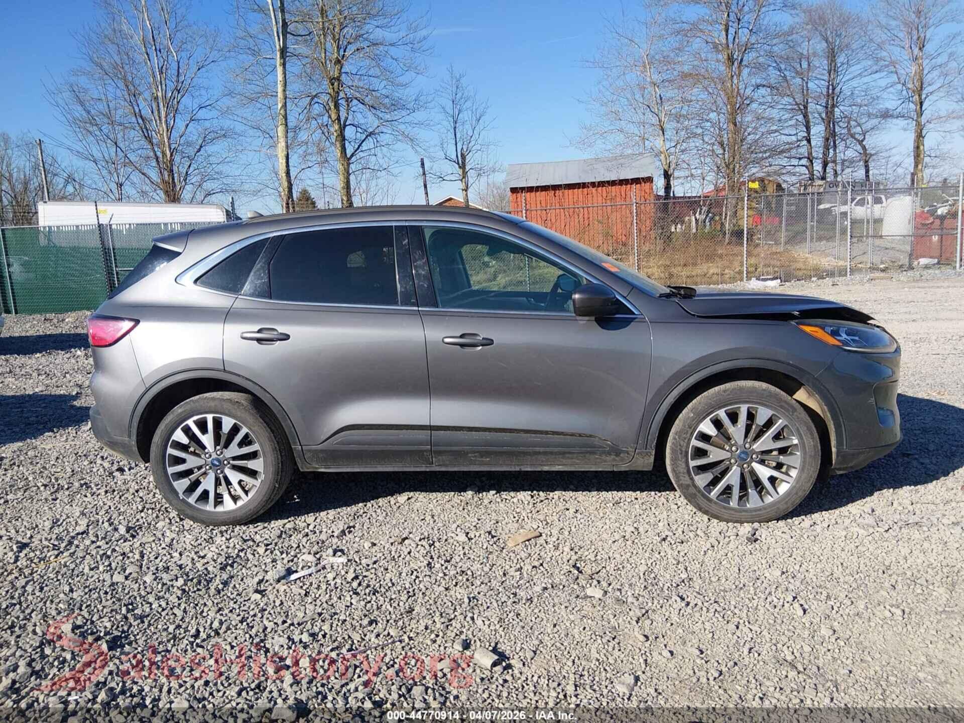 2022 FORD ESCAPE VIN 1FMCU9J94NUB61806, auction photo 13