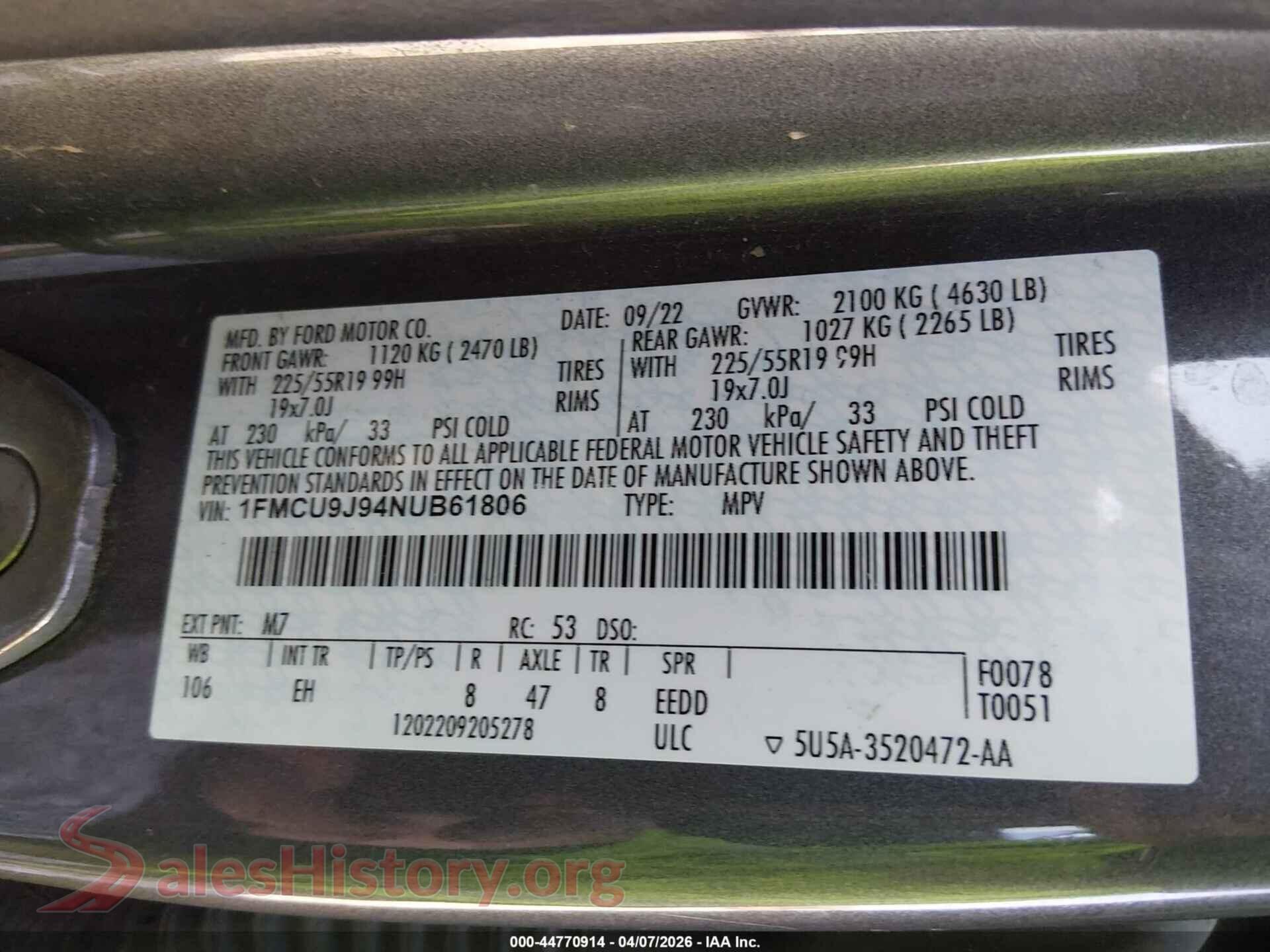 2022 FORD ESCAPE VIN 1FMCU9J94NUB61806, engine bay