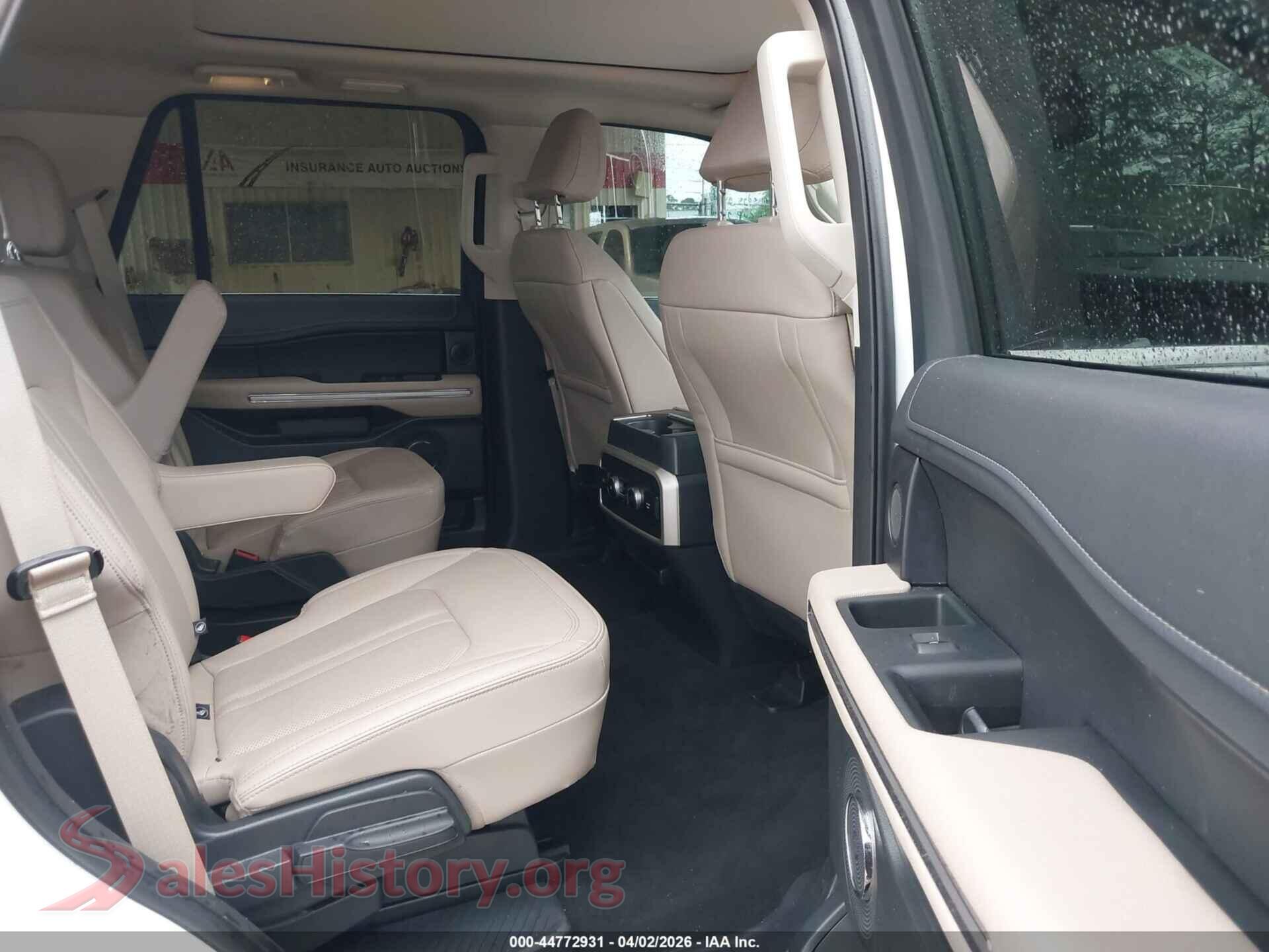 2024 FORD EXPEDITION VIN 1FMJU1K87REB00609, front passenger side
