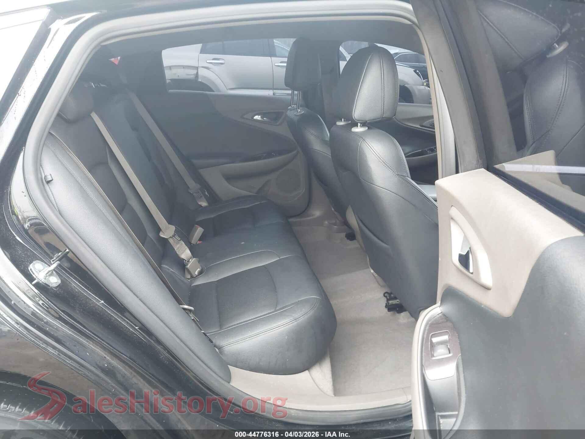 2020 CHEVROLET MALIBU VIN 1G1ZB5ST2LF139806, front passenger side