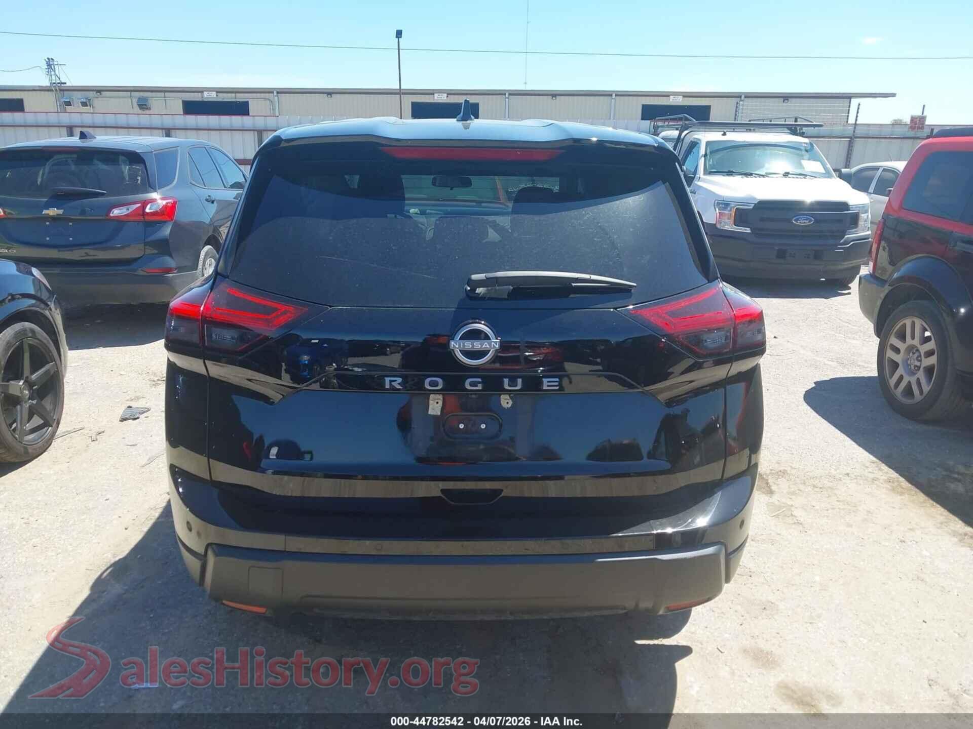 2025 NISSAN ROGUE VIN 5N1BT3AA2SC676195, auction photo 17