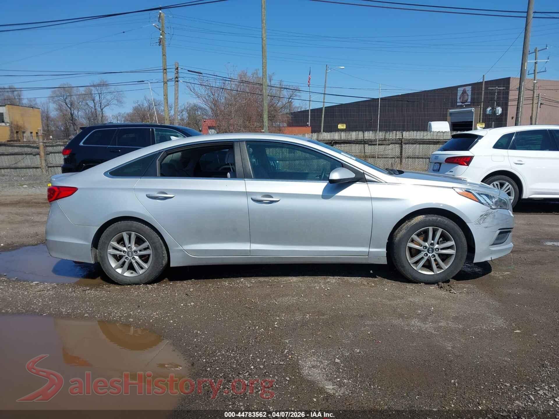 2017 HYUNDAI SONATA VIN 5NPE24AF5HH552781, auction photo 13