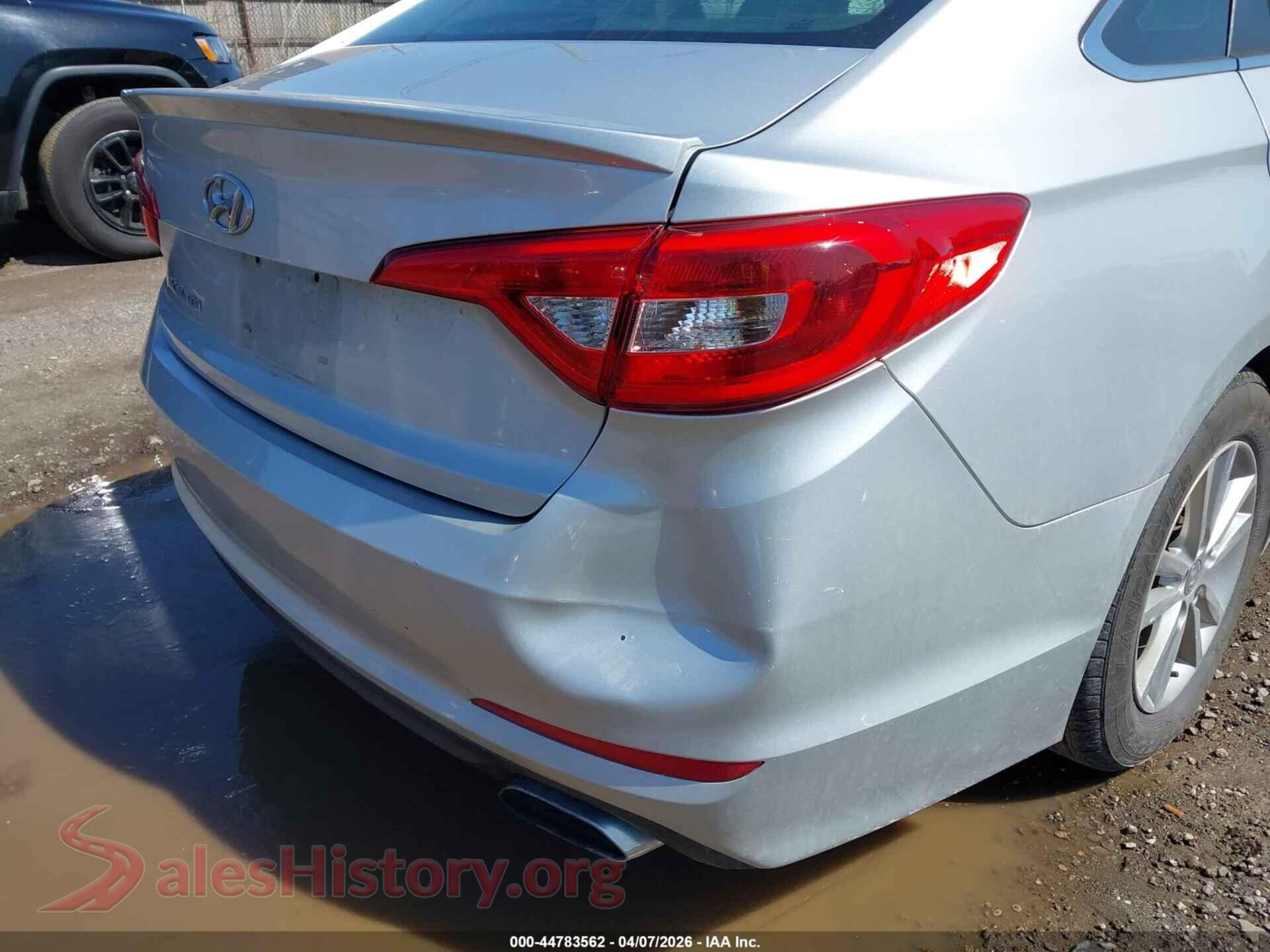 2017 HYUNDAI SONATA VIN 5NPE24AF5HH552781, auction photo 18
