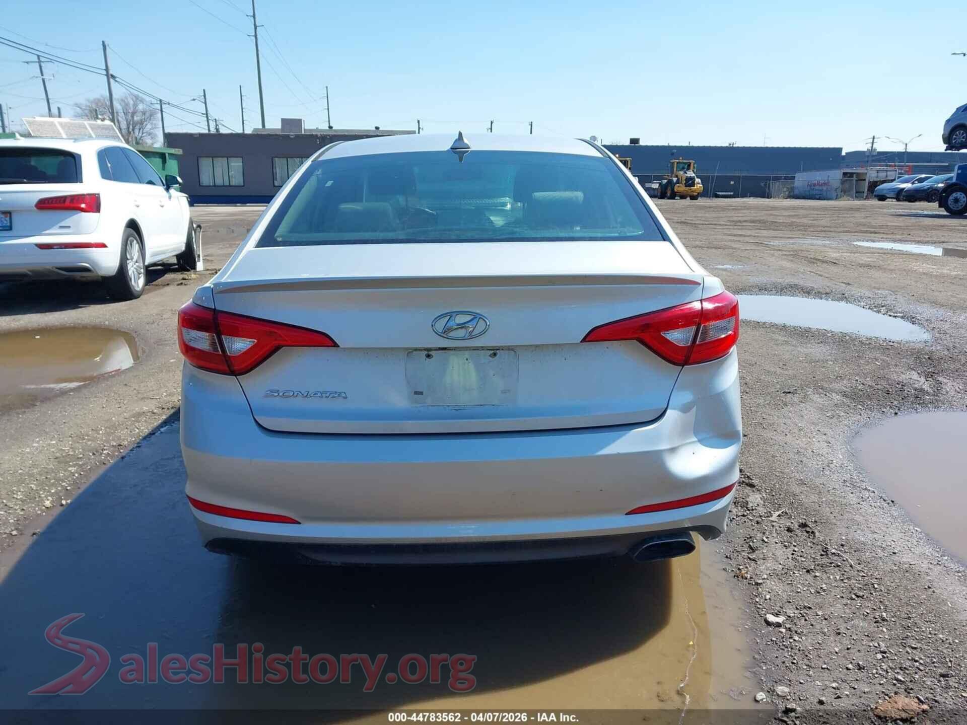 2017 HYUNDAI SONATA VIN 5NPE24AF5HH552781, auction photo 16