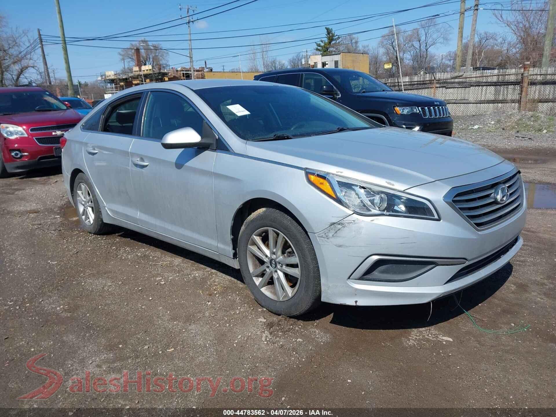 5NPE24AF5HH552781 2017 HYUNDAI SONATA