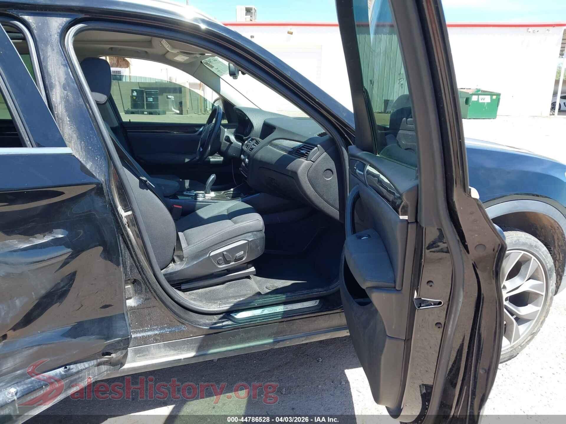 2017 BMW X3 VIN 5UXWX9C35H0W72954, rear view