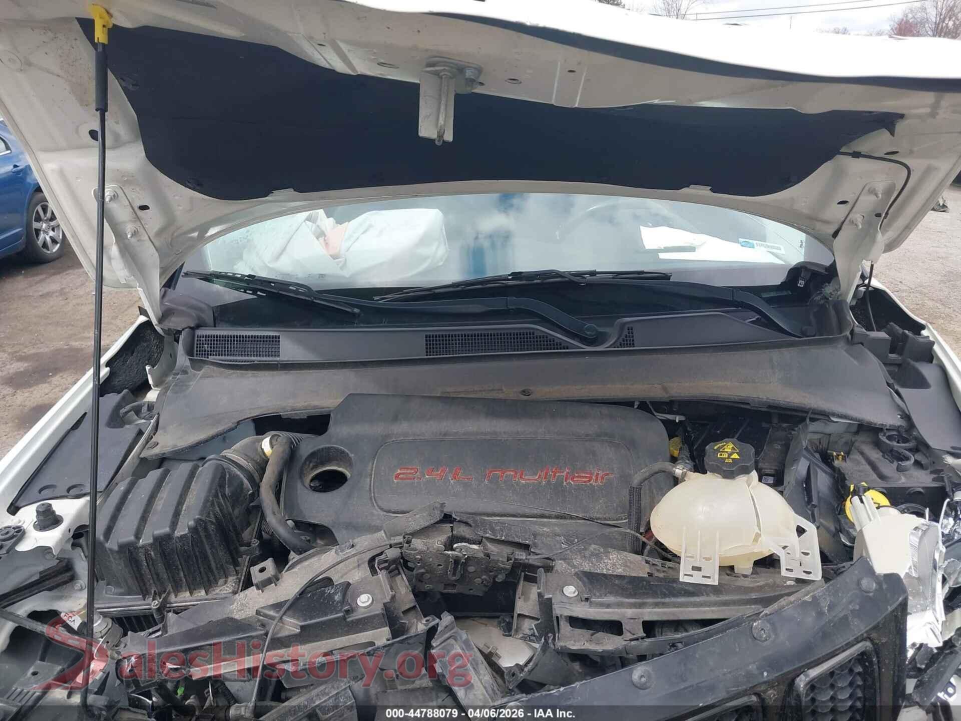 2018 JEEP COMPASS VIN 3C4NJDBB8JT395459, interior dashboard