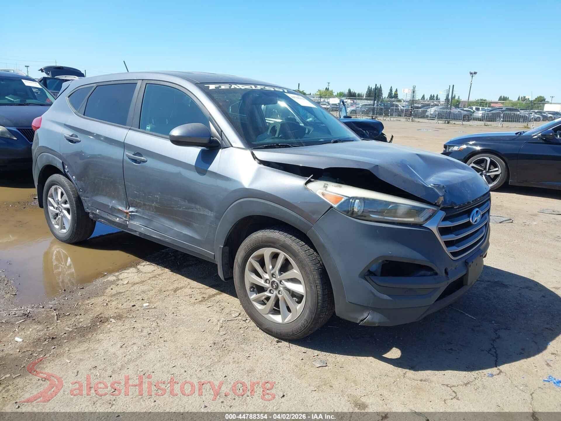KM8J23A47HU423675 2017 HYUNDAI TUCSON