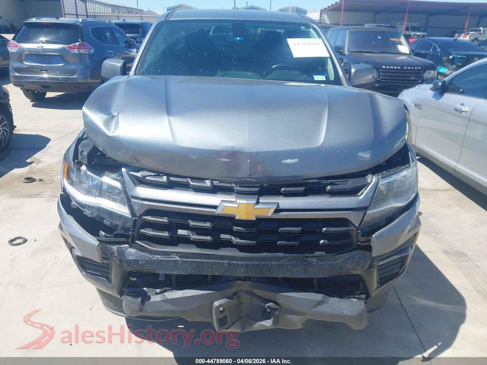 2022 CHEVROLET COLORADO VIN 1GCHSCEA5N1253560, damage close-up