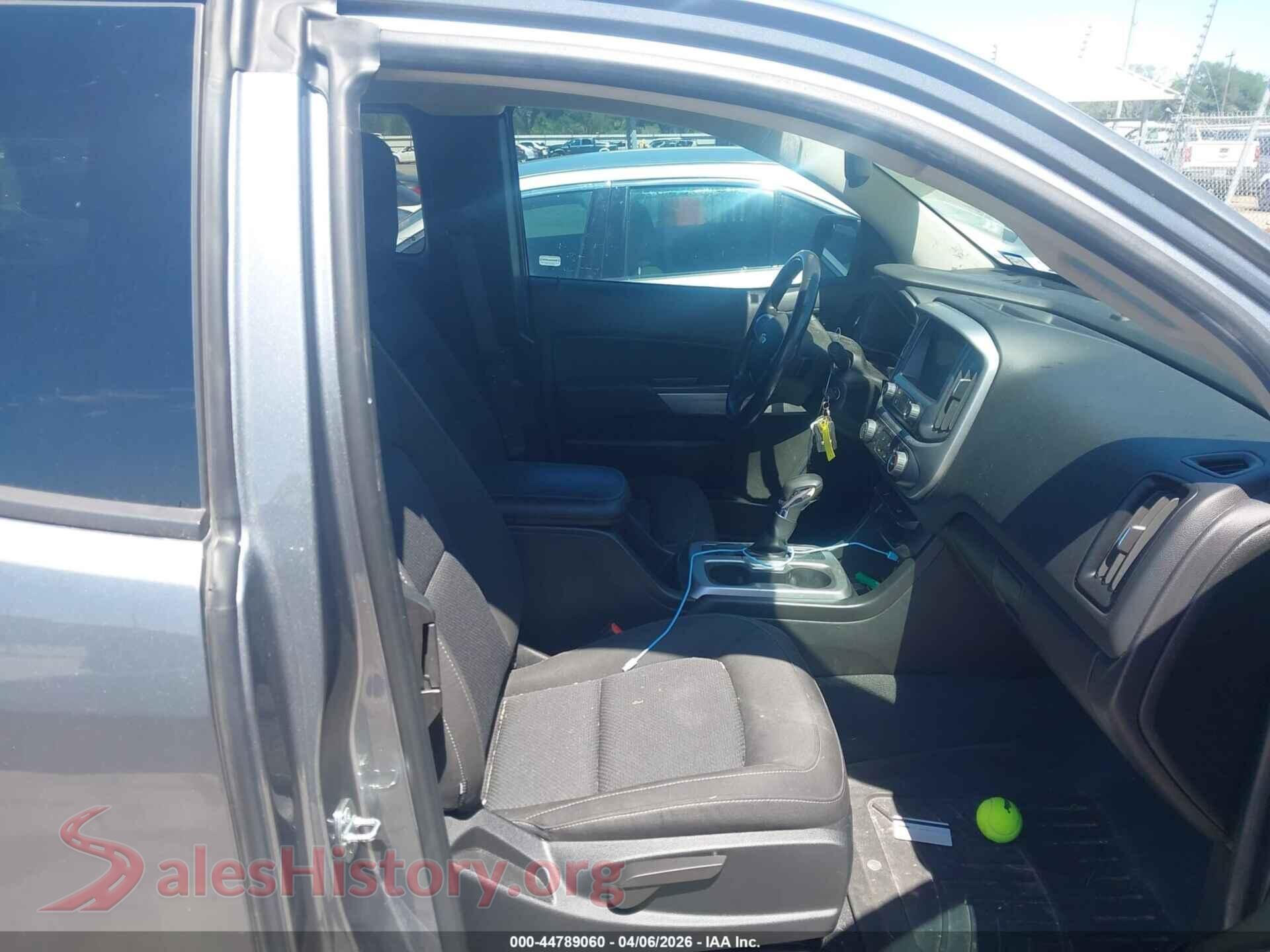2022 CHEVROLET COLORADO VIN 1GCHSCEA5N1253560, rear view