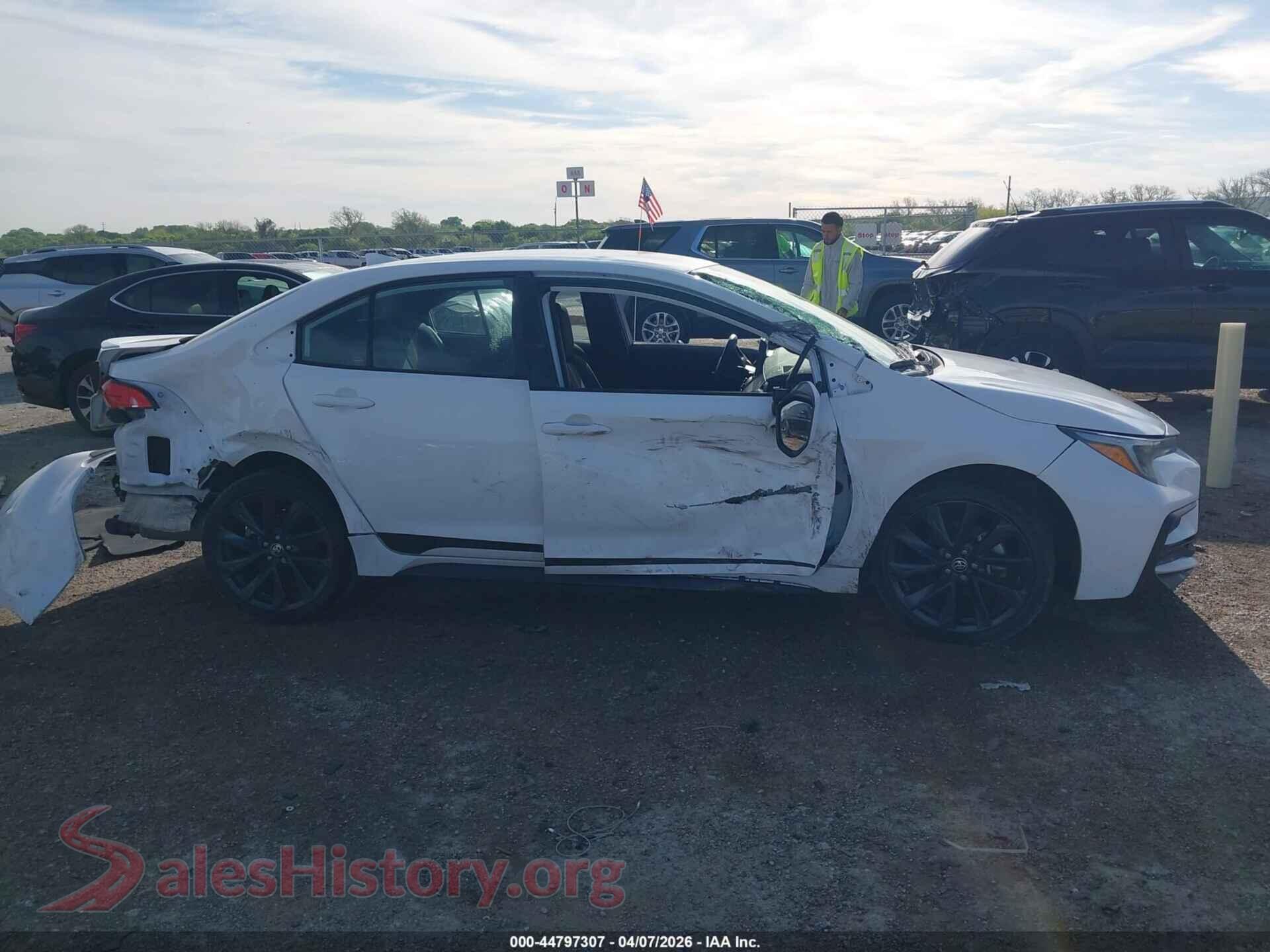 2024 TOYOTA COROLLA VIN 5YFS4MCE5RP201195, auction photo 13