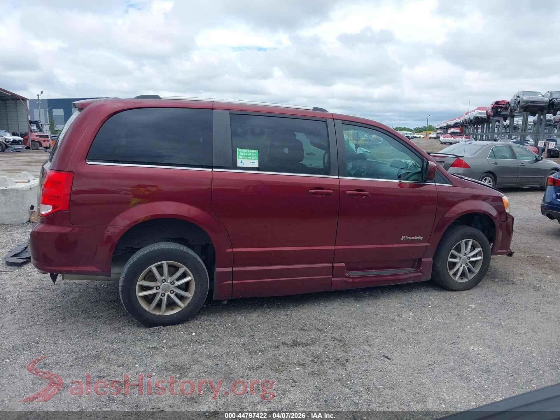 2020 DODGE GRAND CARAVAN VIN 2C4RDGCG4LR183538, auction photo 13