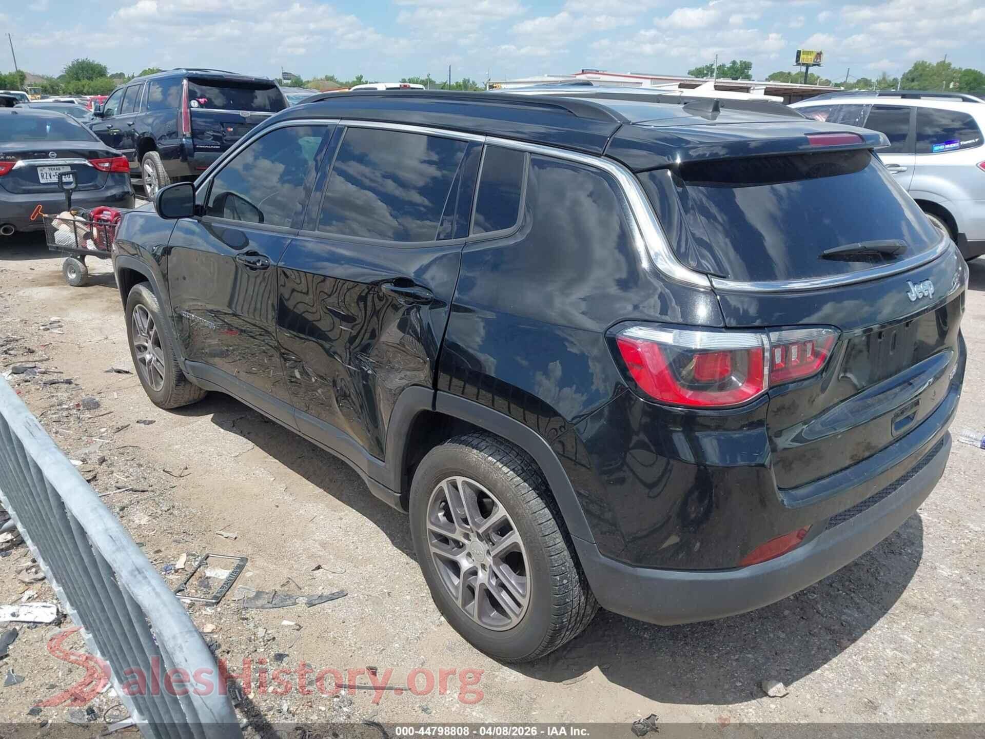 2019 JEEP COMPASS VIN 3C4NJCBB0KT676764, driver side view