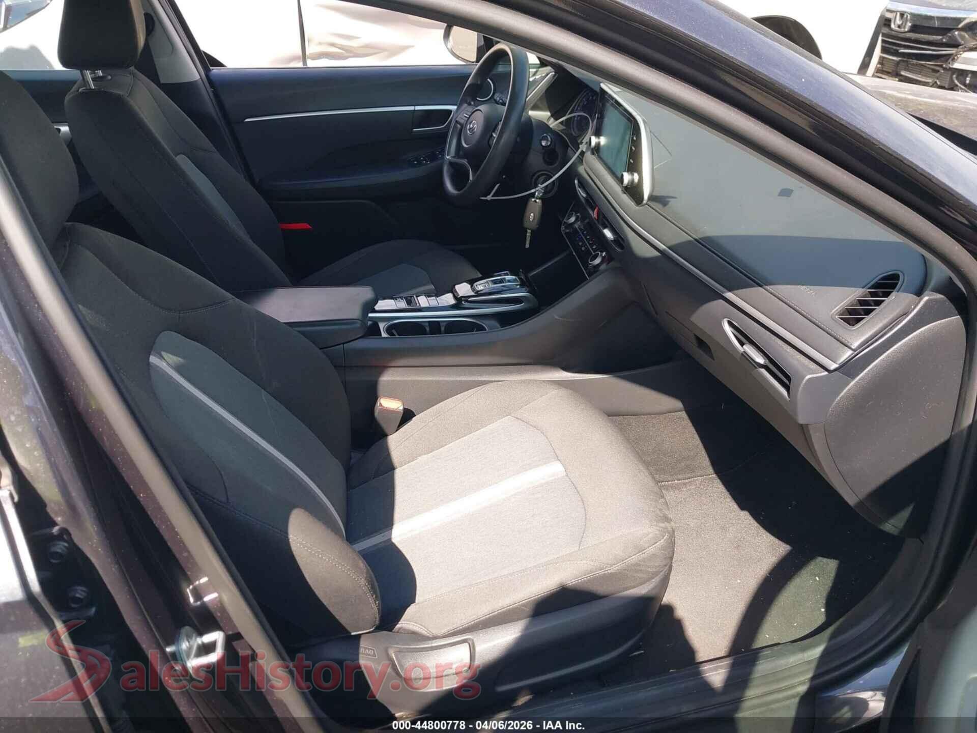 2020 HYUNDAI SONATA VIN 5NPEG4JA0LH057905, rear view