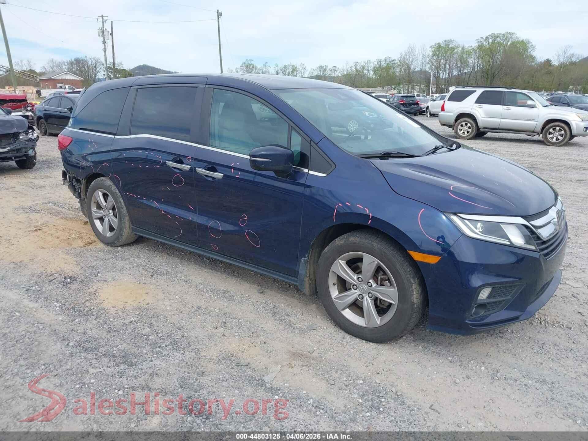 2018 HONDA ODYSSEY VIN 5FNRL6H75JB006950, auction photo