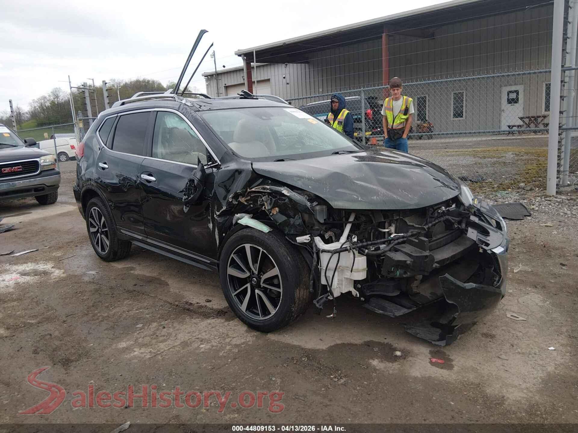 2019 NISSAN ROGUE VIN 5N1AT2MV6KC729372, auction photo