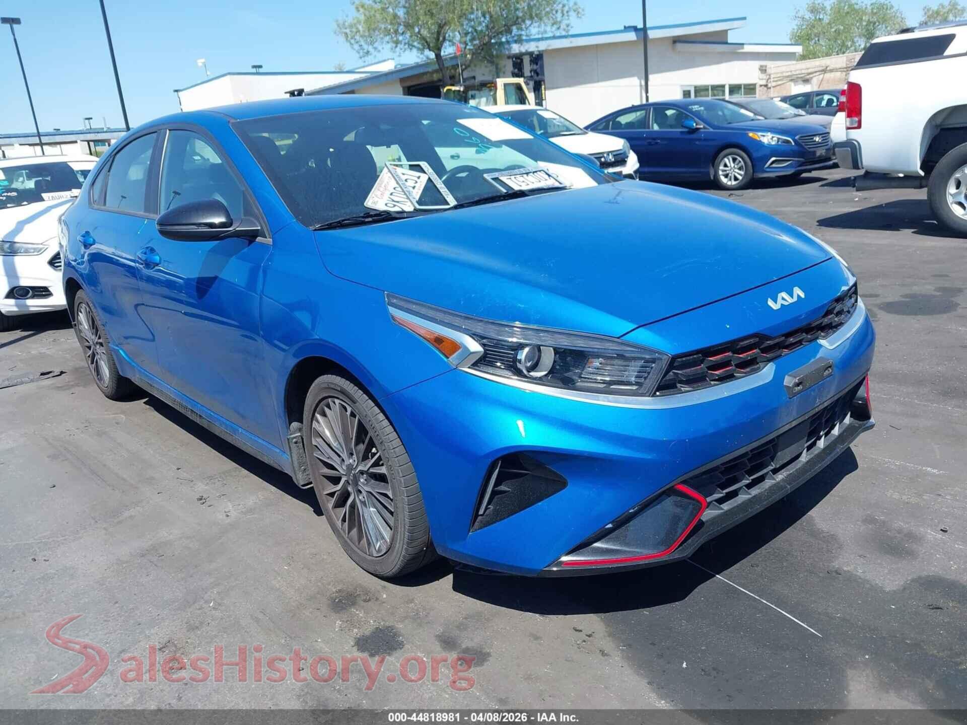 3KPF54AD7RE702860 2024 KIA FORTE