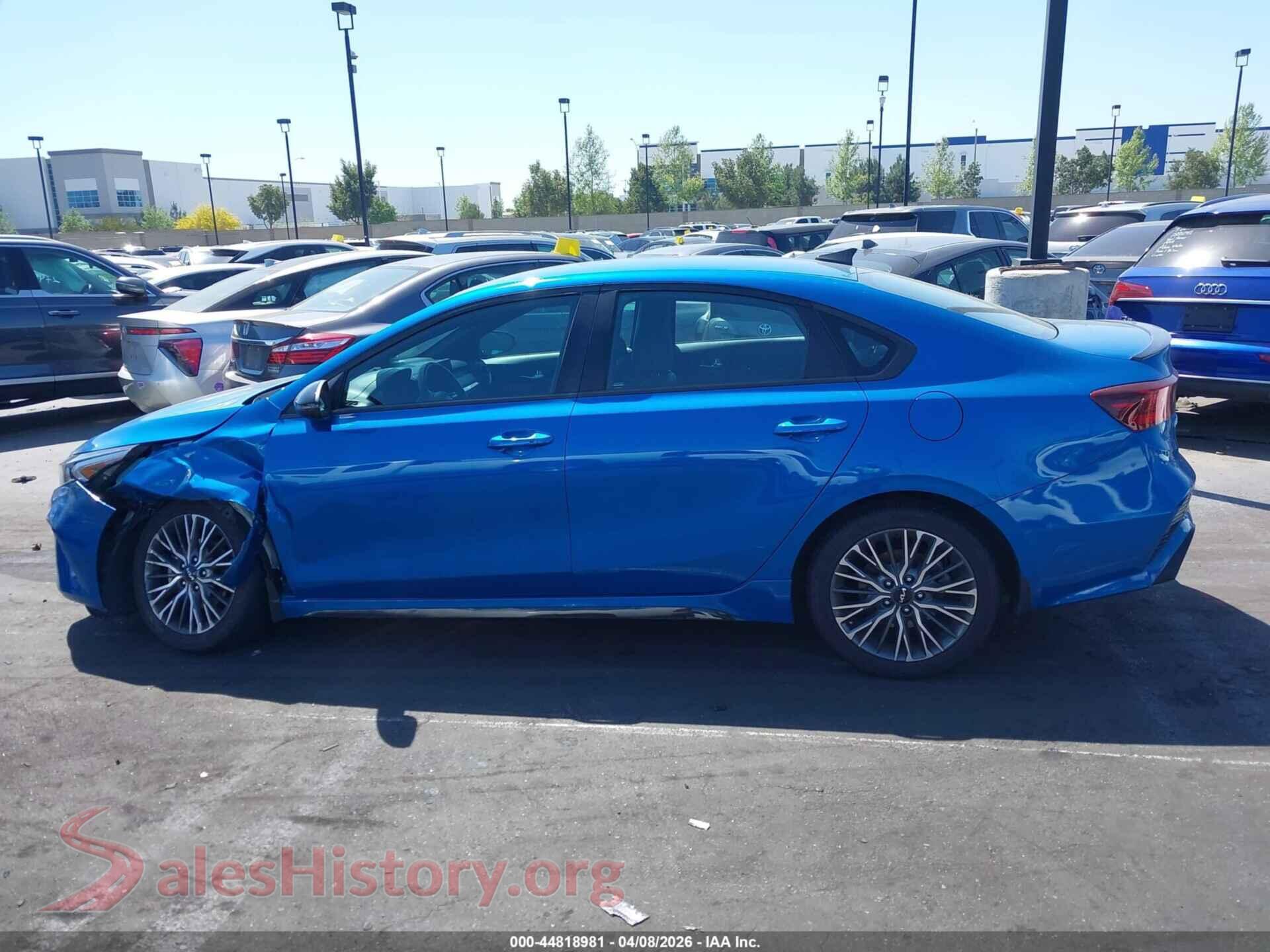 2024 KIA FORTE VIN 3KPF54AD7RE702860, auction photo 14