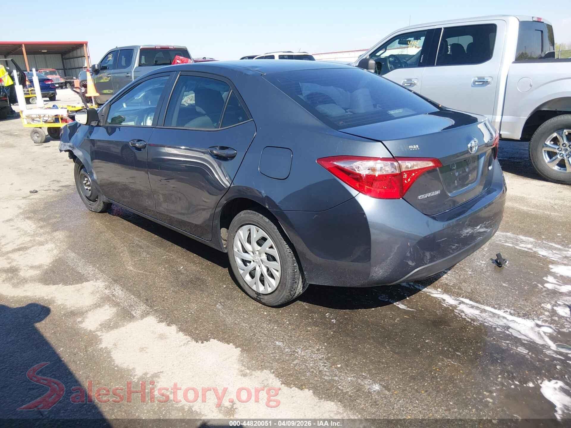 2018 TOYOTA COROLLA VIN 5YFBURHE3JP849306, driver side view