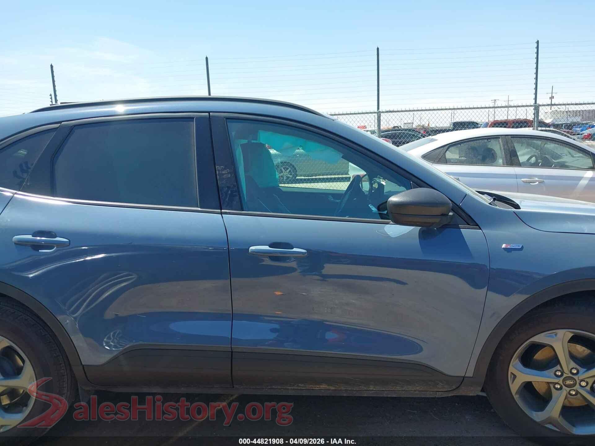 2025 FORD ESCAPE VIN 1FMCU0MN0SUA16228, auction photo 14