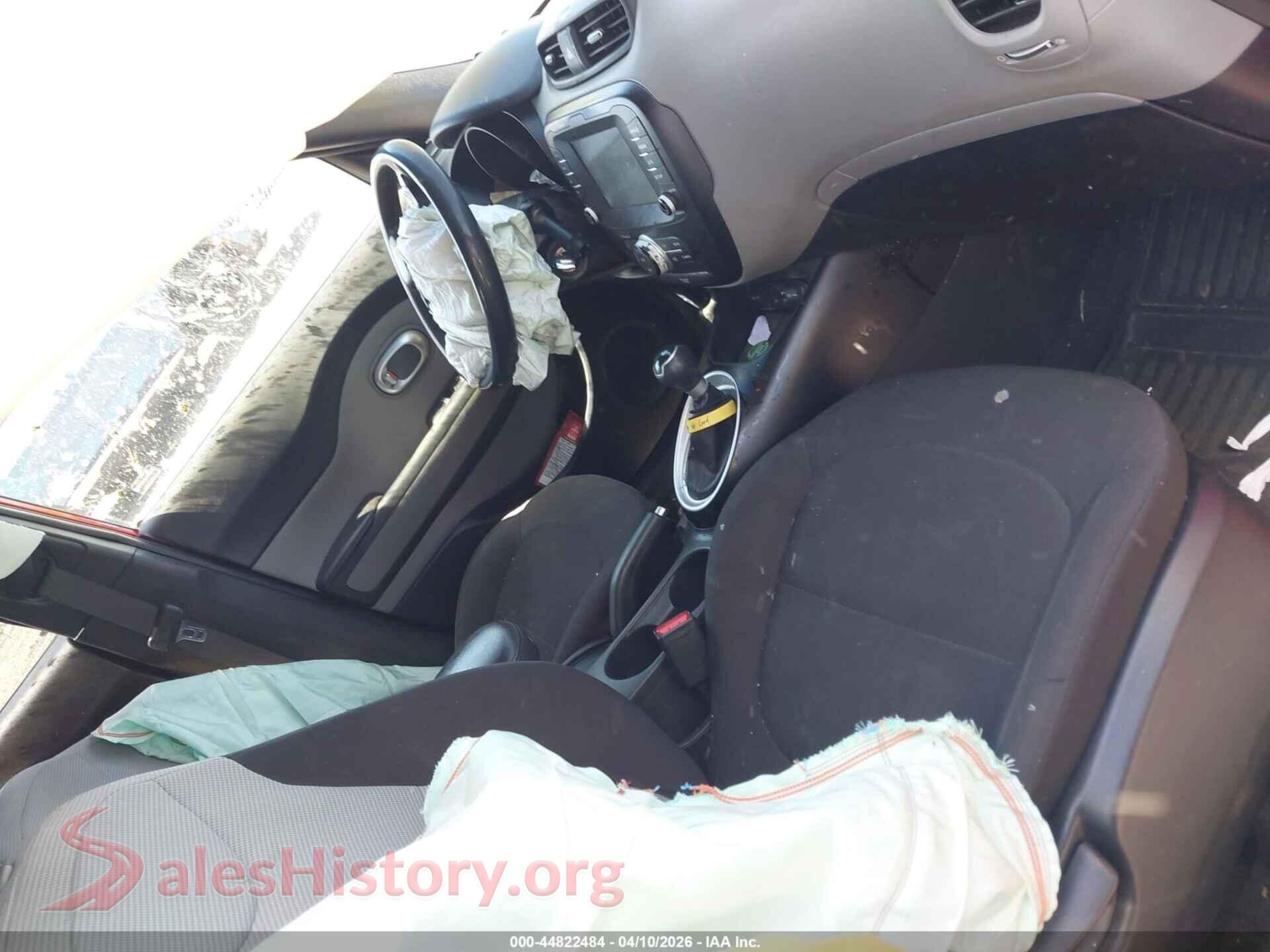 2019 KIA SOUL VIN KNDJN2A22K7664196, rear view