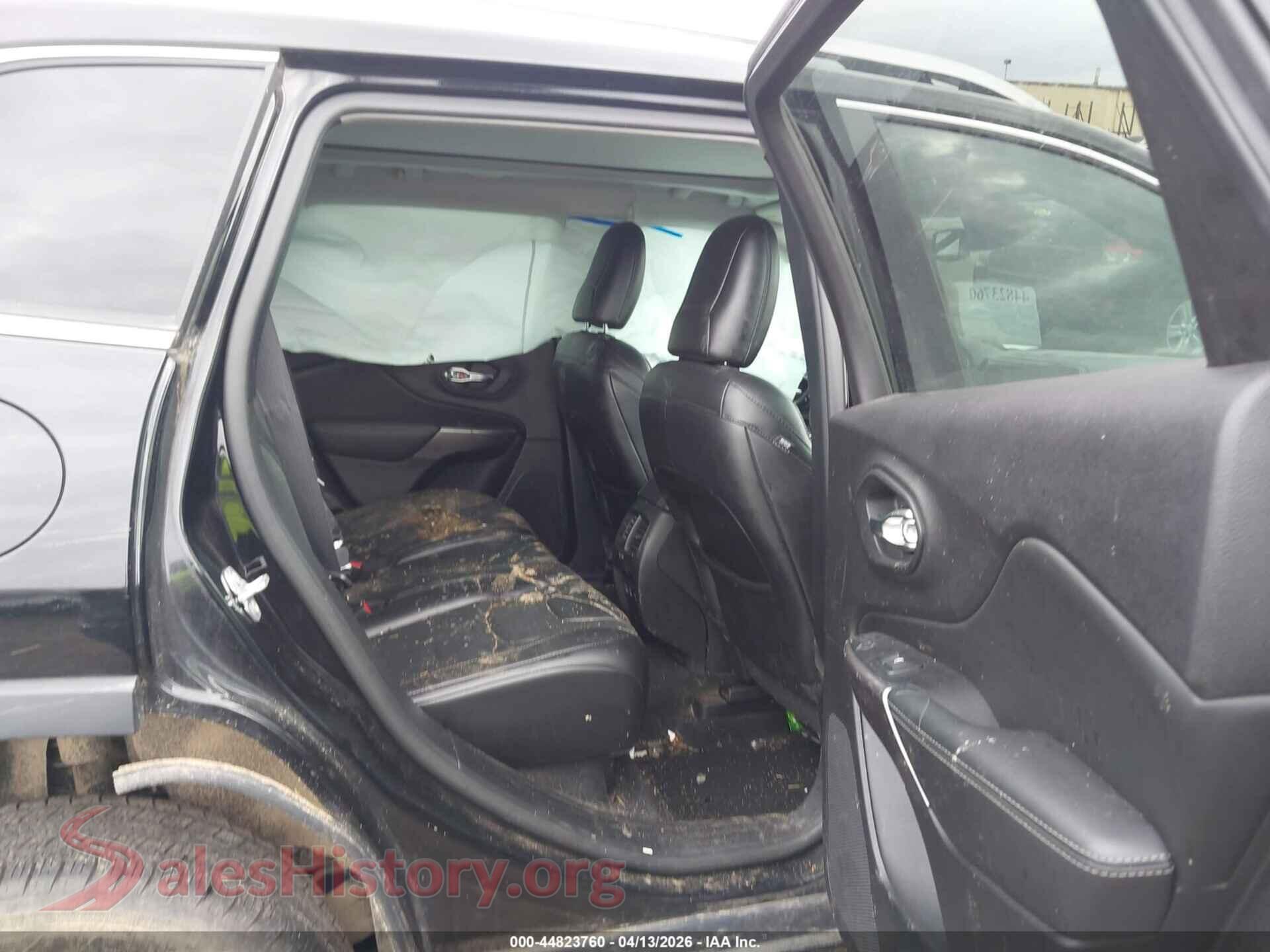 2021 JEEP CHEROKEE VIN 1C4PJMDX4MD151514, front passenger side