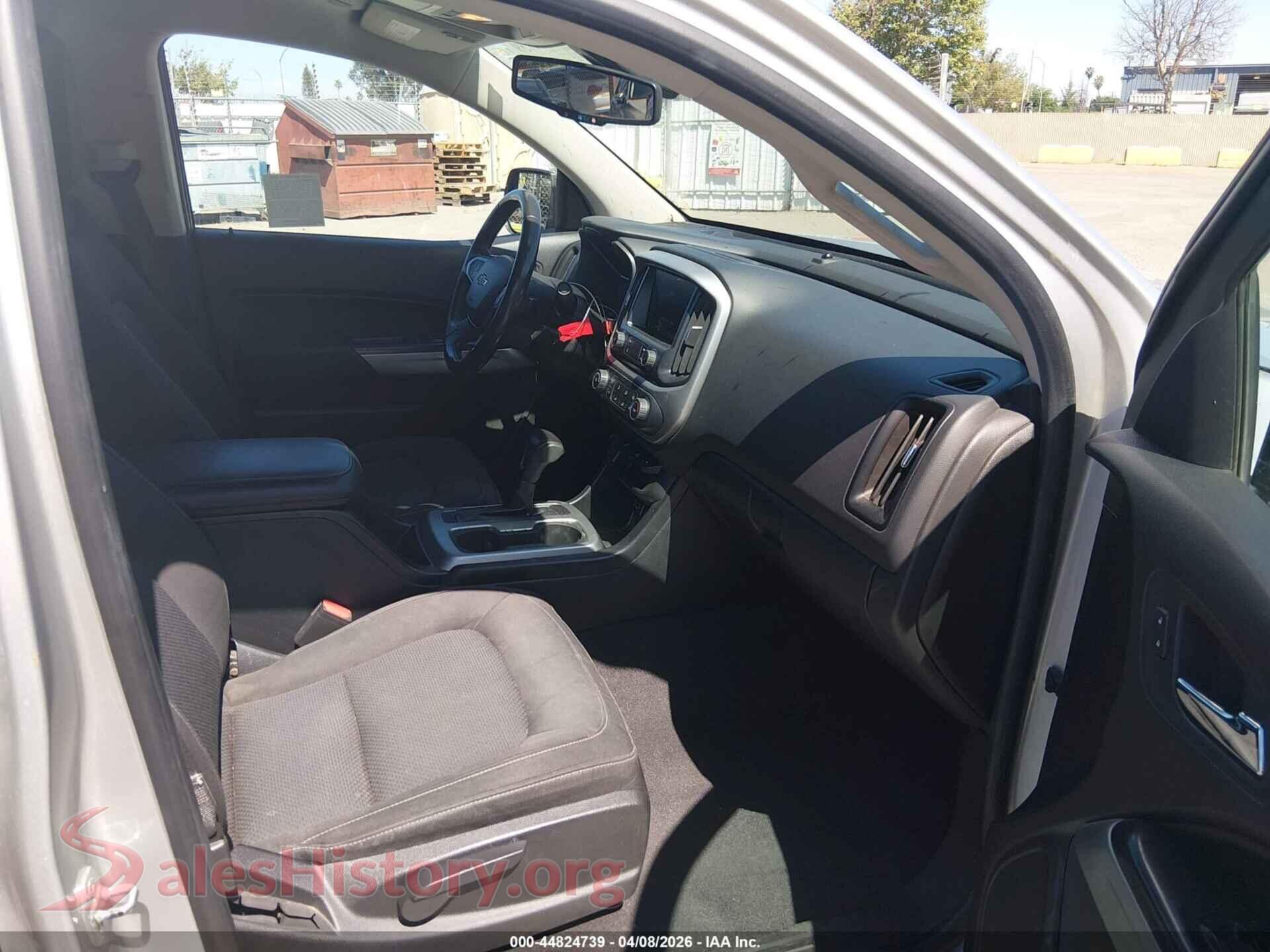 2020 CHEVROLET COLORADO VIN 1GCGTCEN1L1141363, rear view