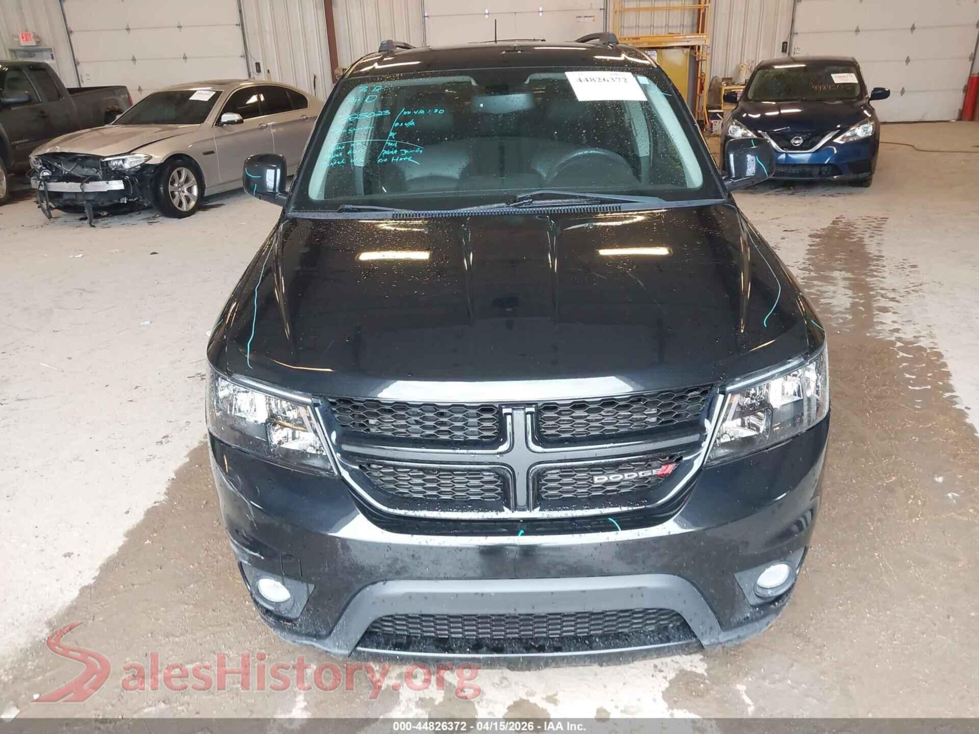 2018 DODGE JOURNEY VIN 3C4PDDEG3JT319963, damage close-up