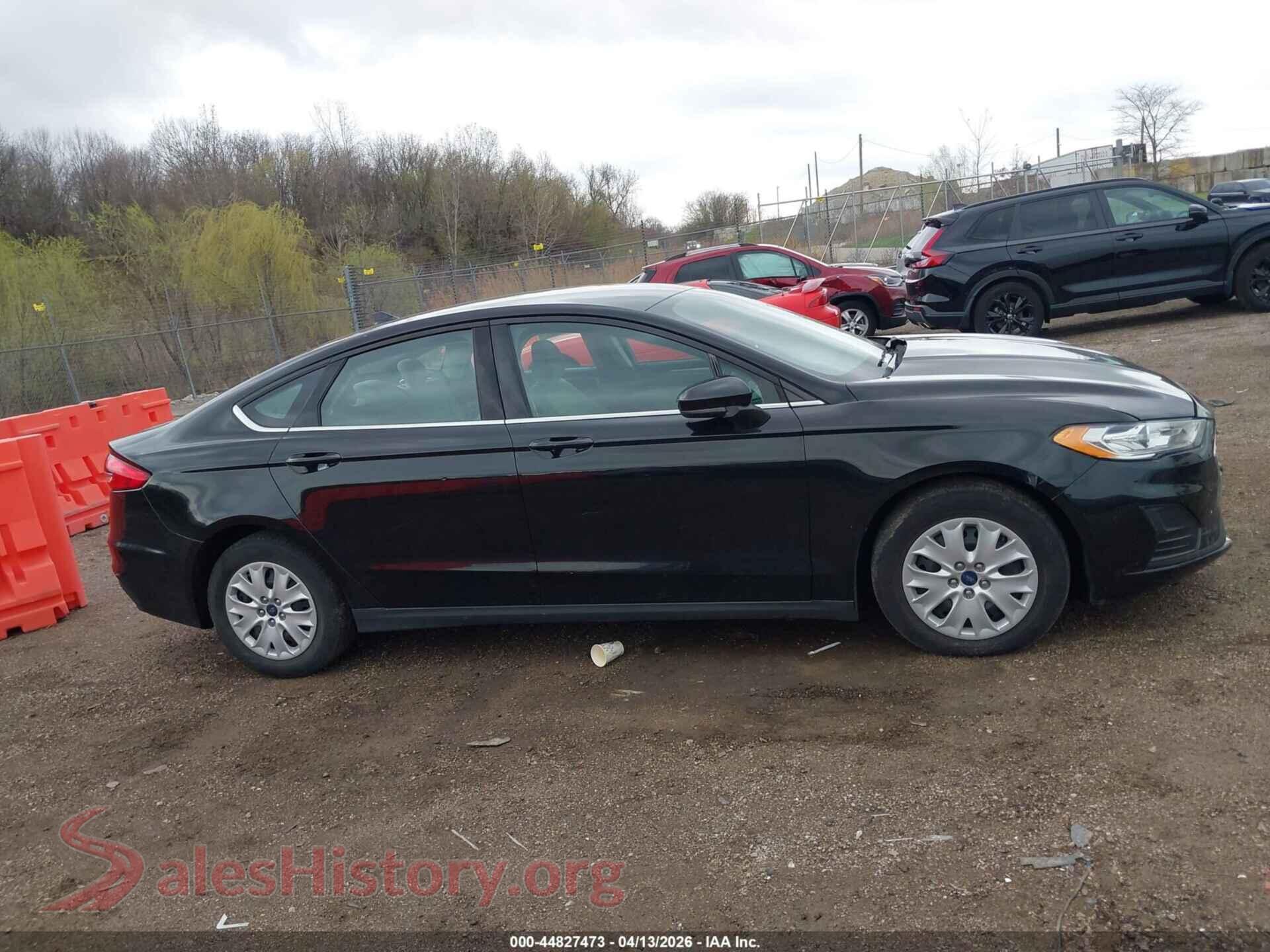 2020 FORD FUSION VIN 3FA6P0G71LR144787, auction photo 13