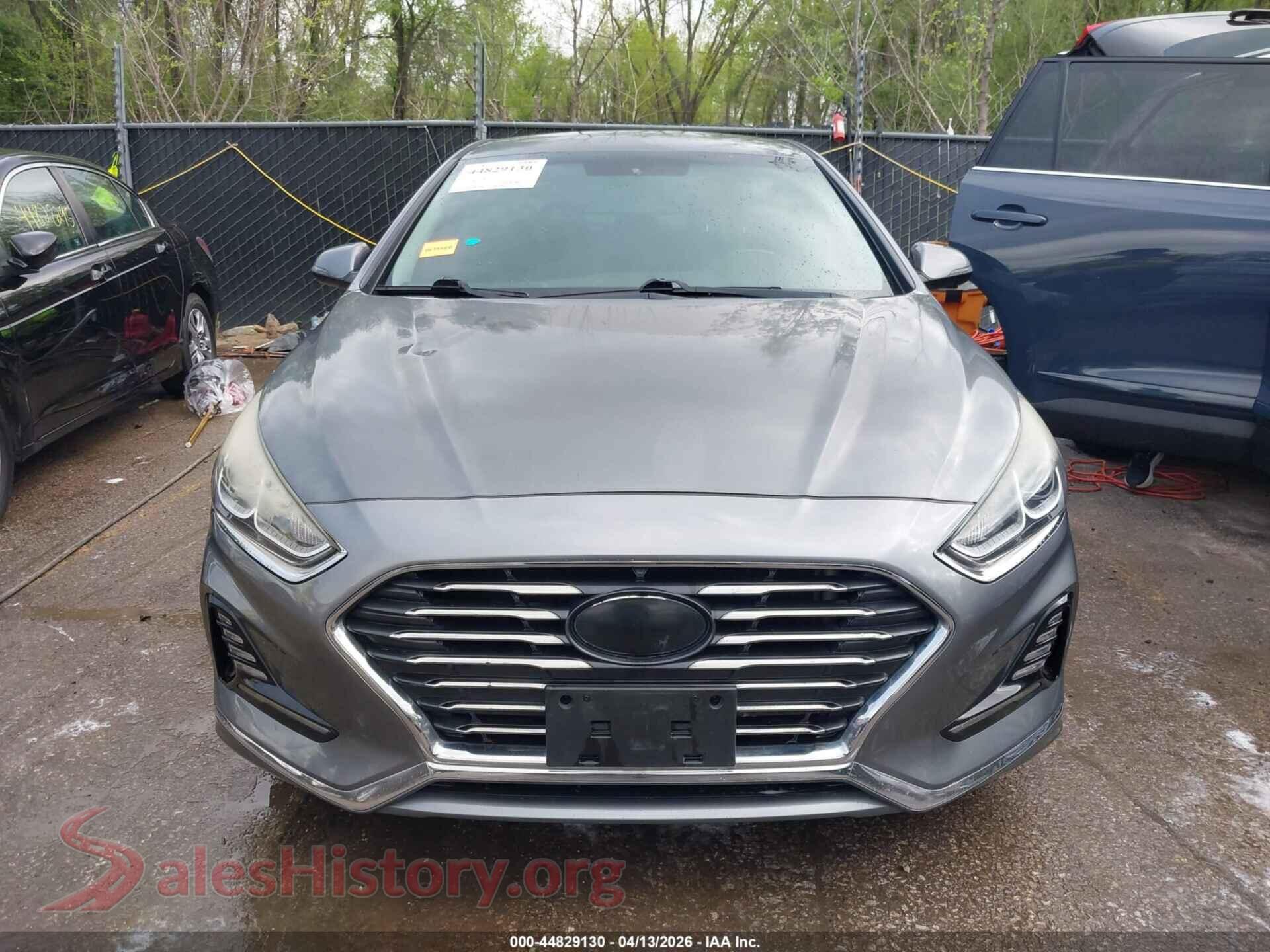 2018 HYUNDAI SONATA VIN 5NPE34AF6JH644291, damage close-up