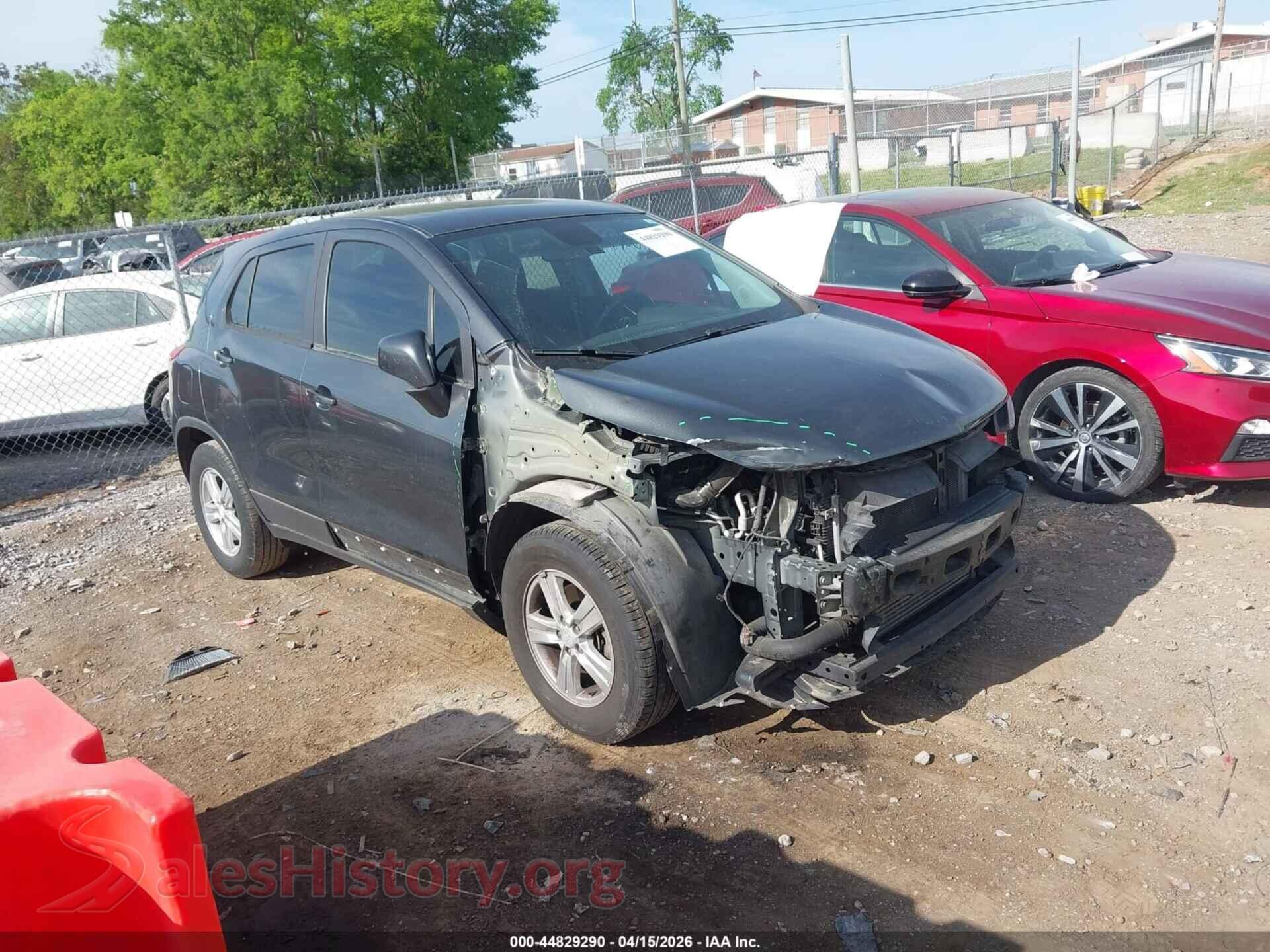 3GNCJKSB3LL195210 2020 CHEVROLET TRAX