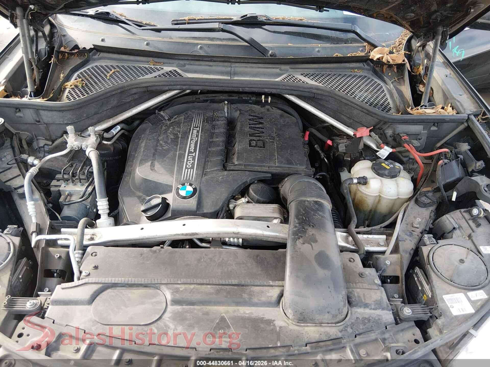 2018 BMW X5 VIN 5UXKR2C58J0Z17902, interior dashboard