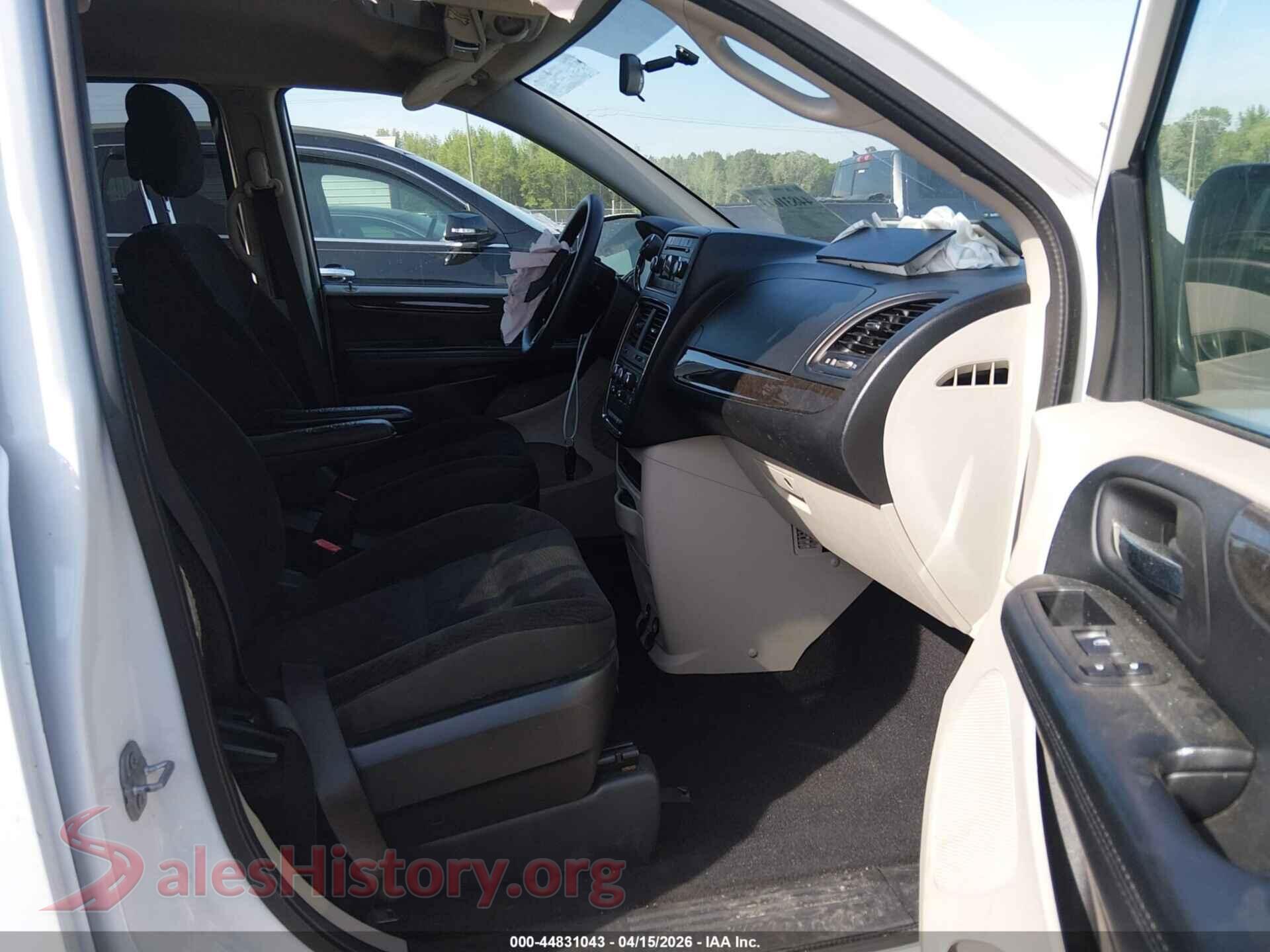 2017 DODGE GRAND CARAVAN VIN 2C4RDGBGXHR728165, rear view