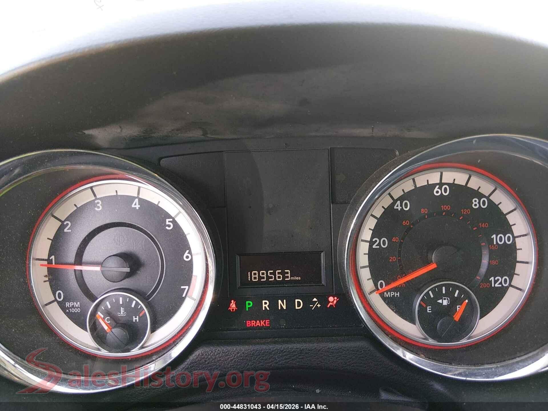 2017 DODGE GRAND CARAVAN VIN 2C4RDGBGXHR728165, passenger side view