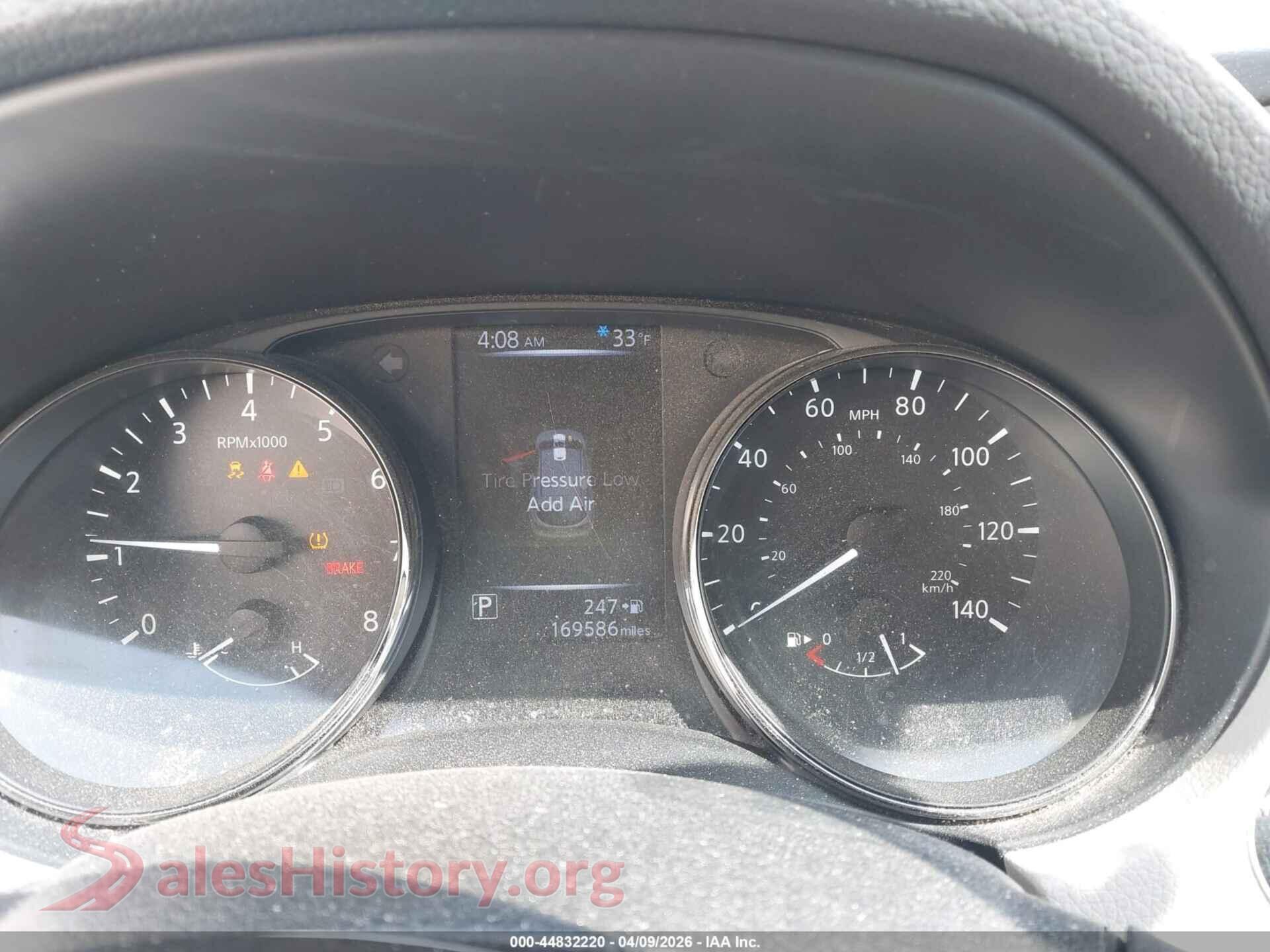 2018 NISSAN ROGUE SPORT VIN JN1BJ1CR3JW203505, passenger side view