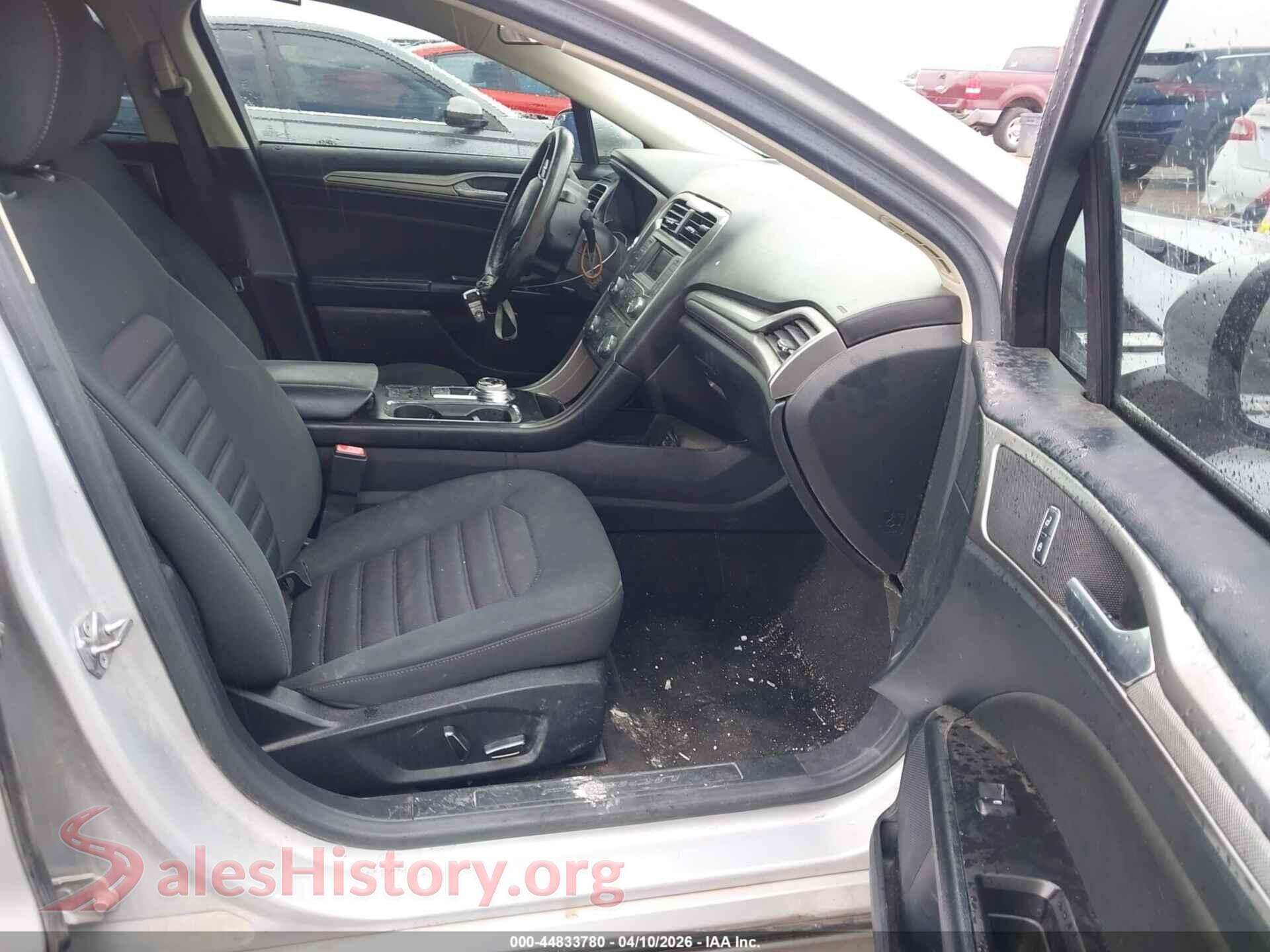 2017 FORD FUSION VIN 3FA6P0H77HR368457, rear view