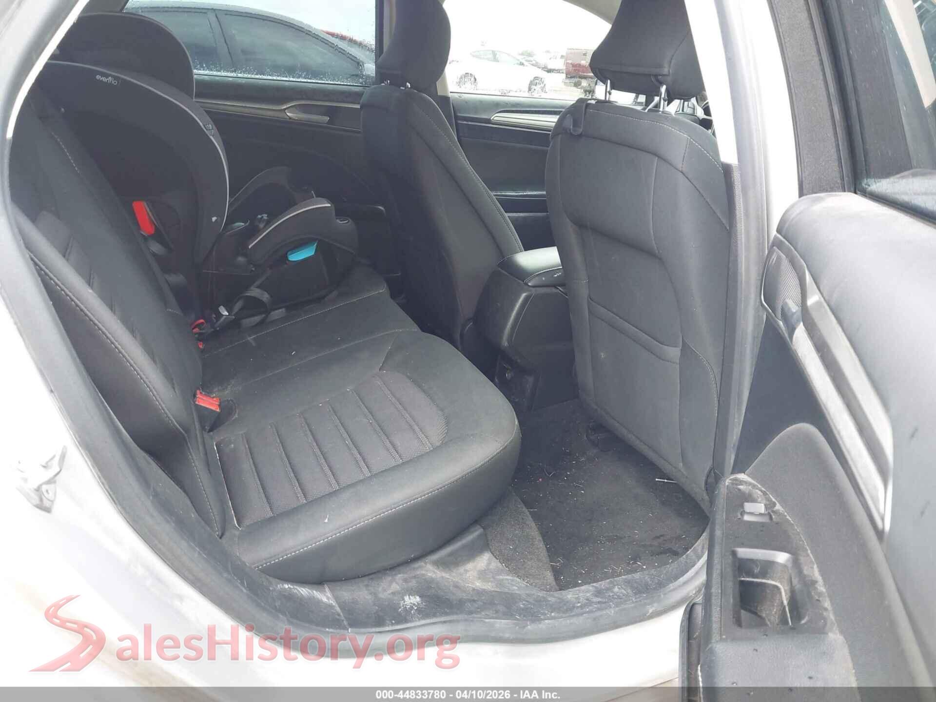 2017 FORD FUSION VIN 3FA6P0H77HR368457, front passenger side