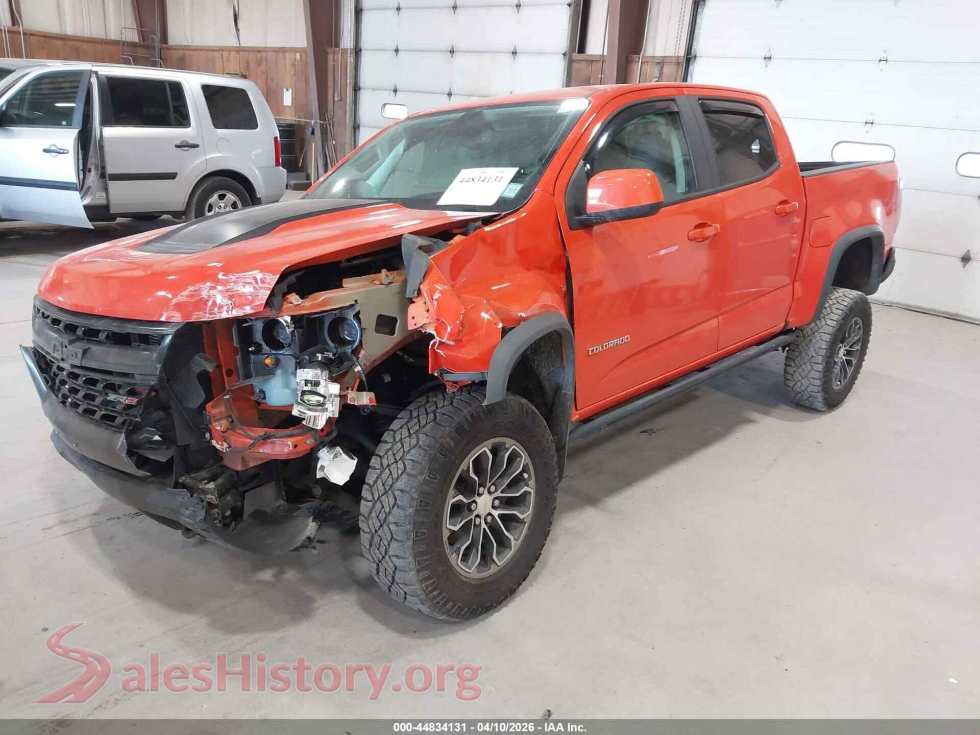 2019 CHEVROLET COLORADO VIN 1GCGTEEN9K1134123, front view