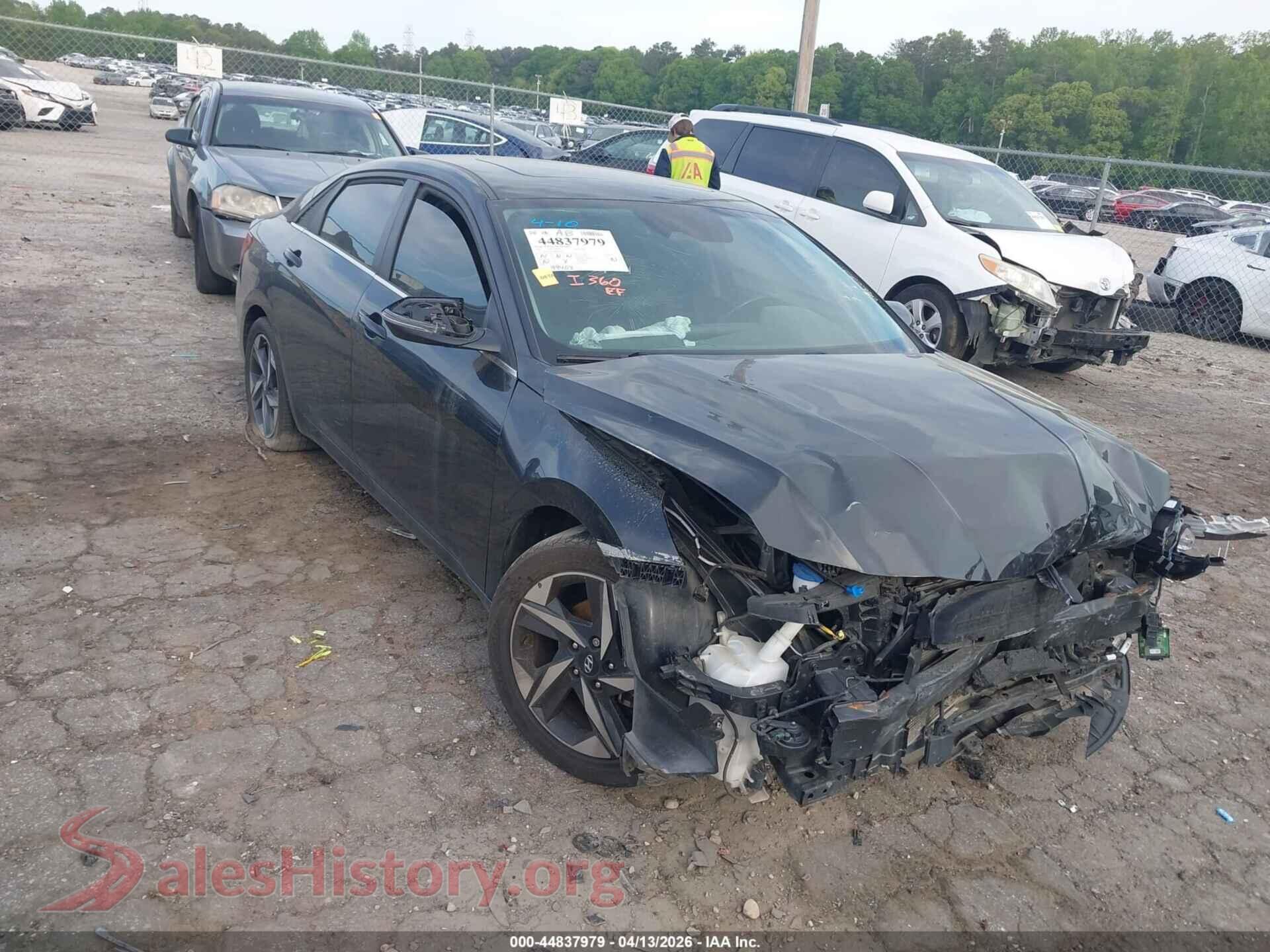 5NPLN4AG2NH059398 2022 HYUNDAI ELANTRA