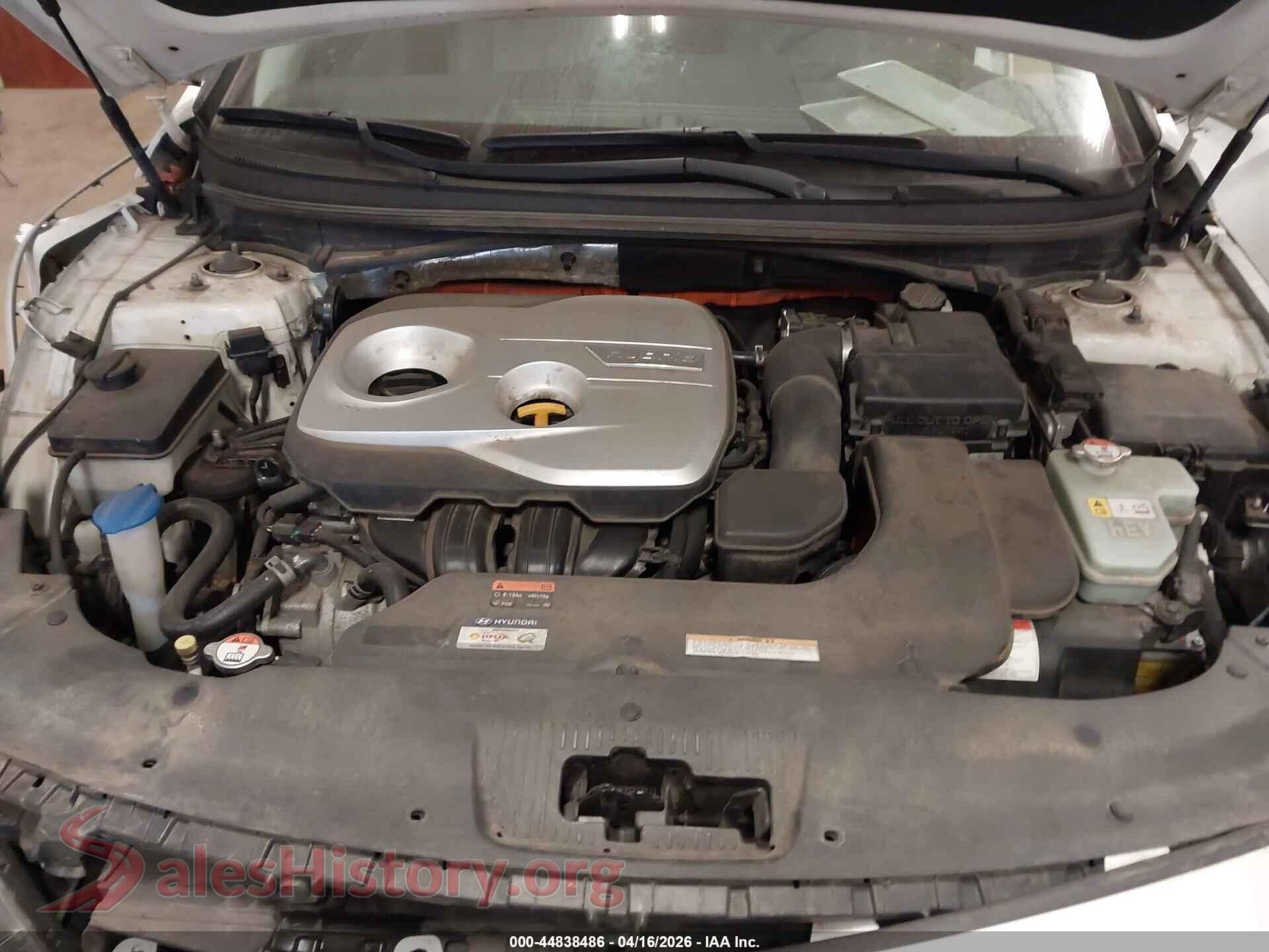 2017 HYUNDAI SONATA HYBRID VIN KMHE24L19HA048660, interior dashboard