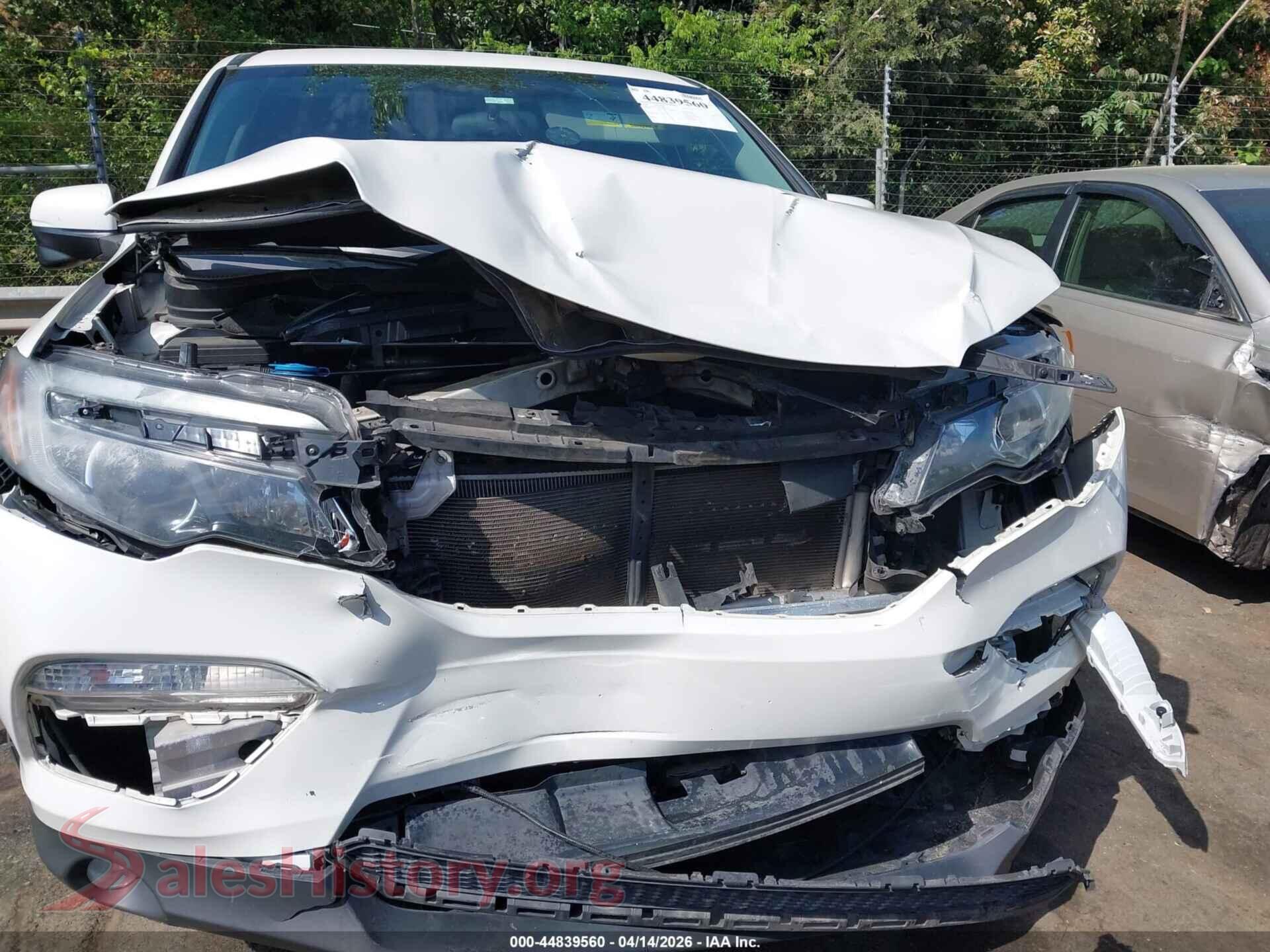 2018 HONDA PILOT VIN 5FNYF5H30JB003383, rear passenger side