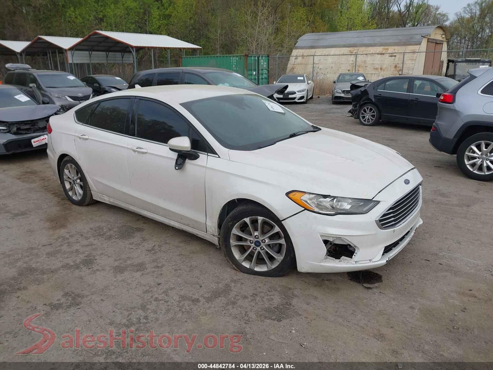 3FA6P0HD4KR245325 2019 FORD FUSION