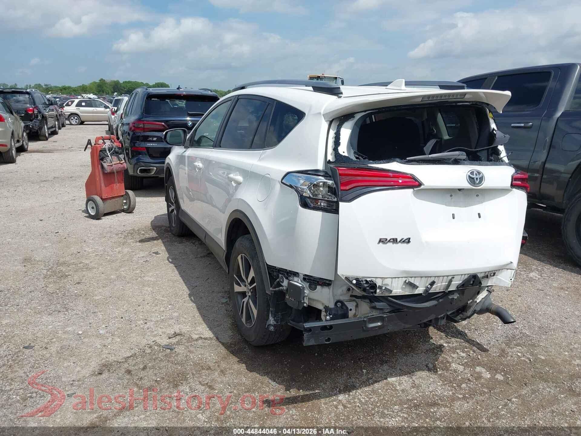 2018 TOYOTA RAV4 VIN JTMWFREV5JJ722397, driver side view